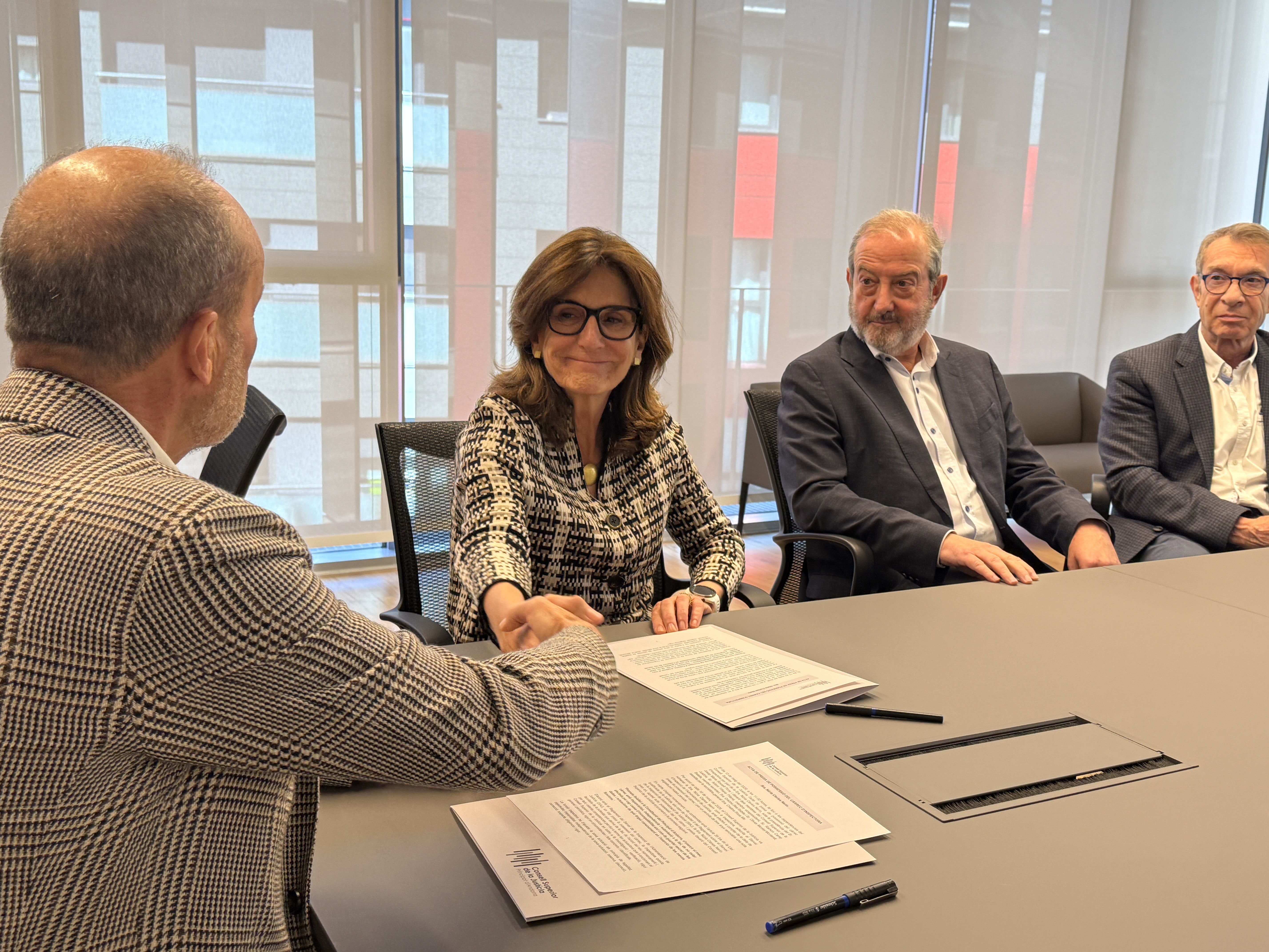 Jurament de Núria Clèries com a nova inspectora.