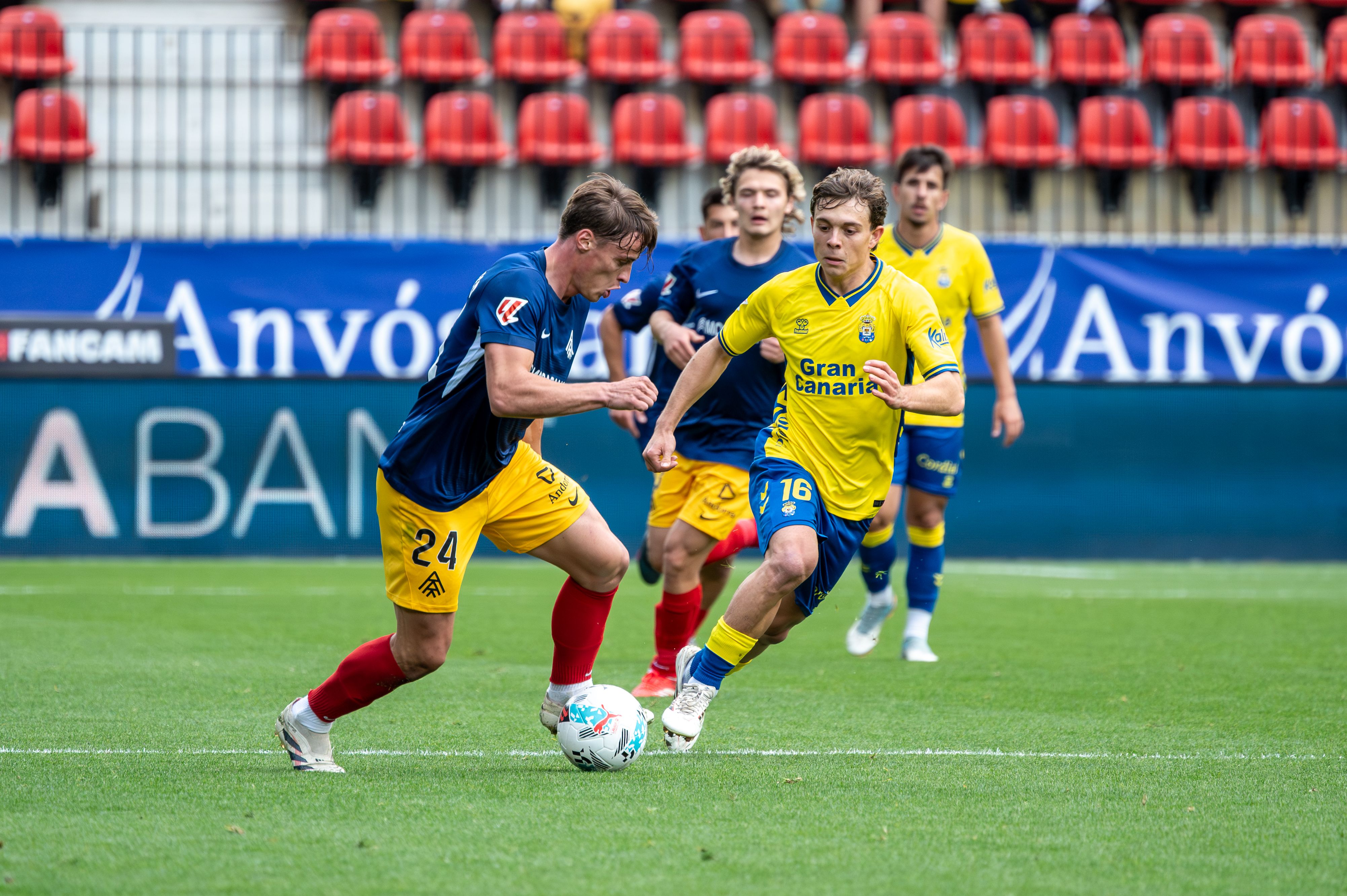 Théo Le Normand durant el partit contra el Las Palmas.