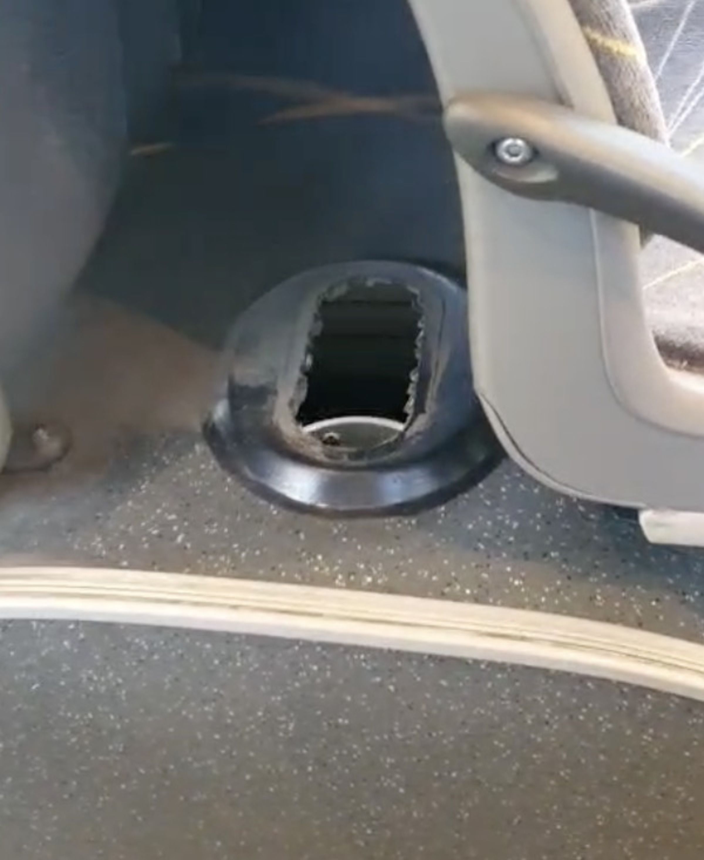 El forat del vehicle.