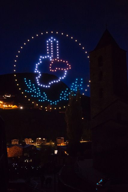 La Nit Blanca dels Monuments de Canillo repeteix l’èxit de participació amb els drons i el mapping  com a grans protagonistes