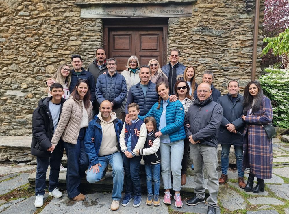 L’Skål Club d’Andorra celebra els 40 anys del Museu Casa d’Areny-Plandolit amb una visita exclusiva.