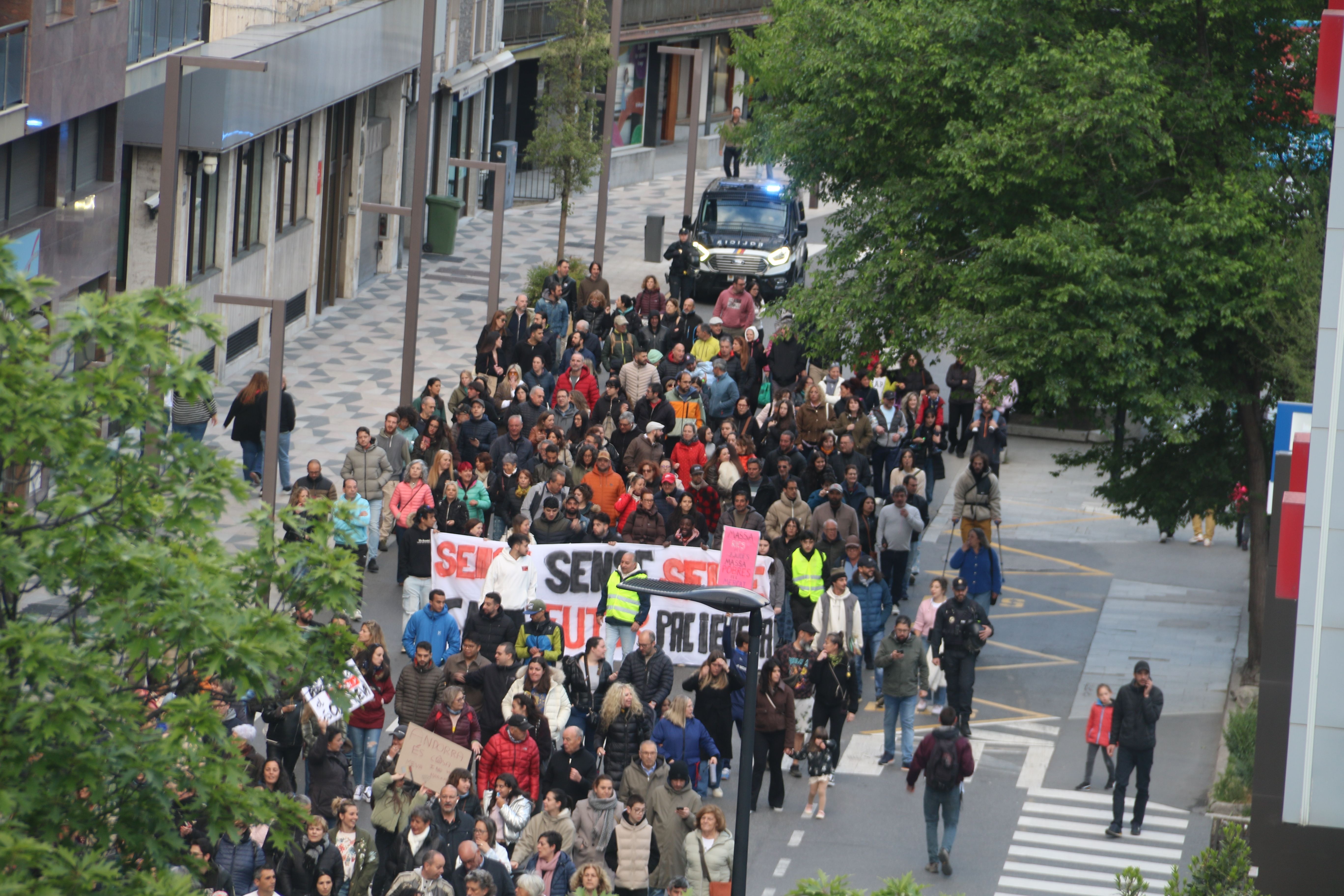 La cua de la manifestació a Prat de la Creu, el lloc on es va reunir més gent.