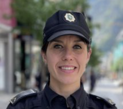 Clara Etchemendigaray semafor