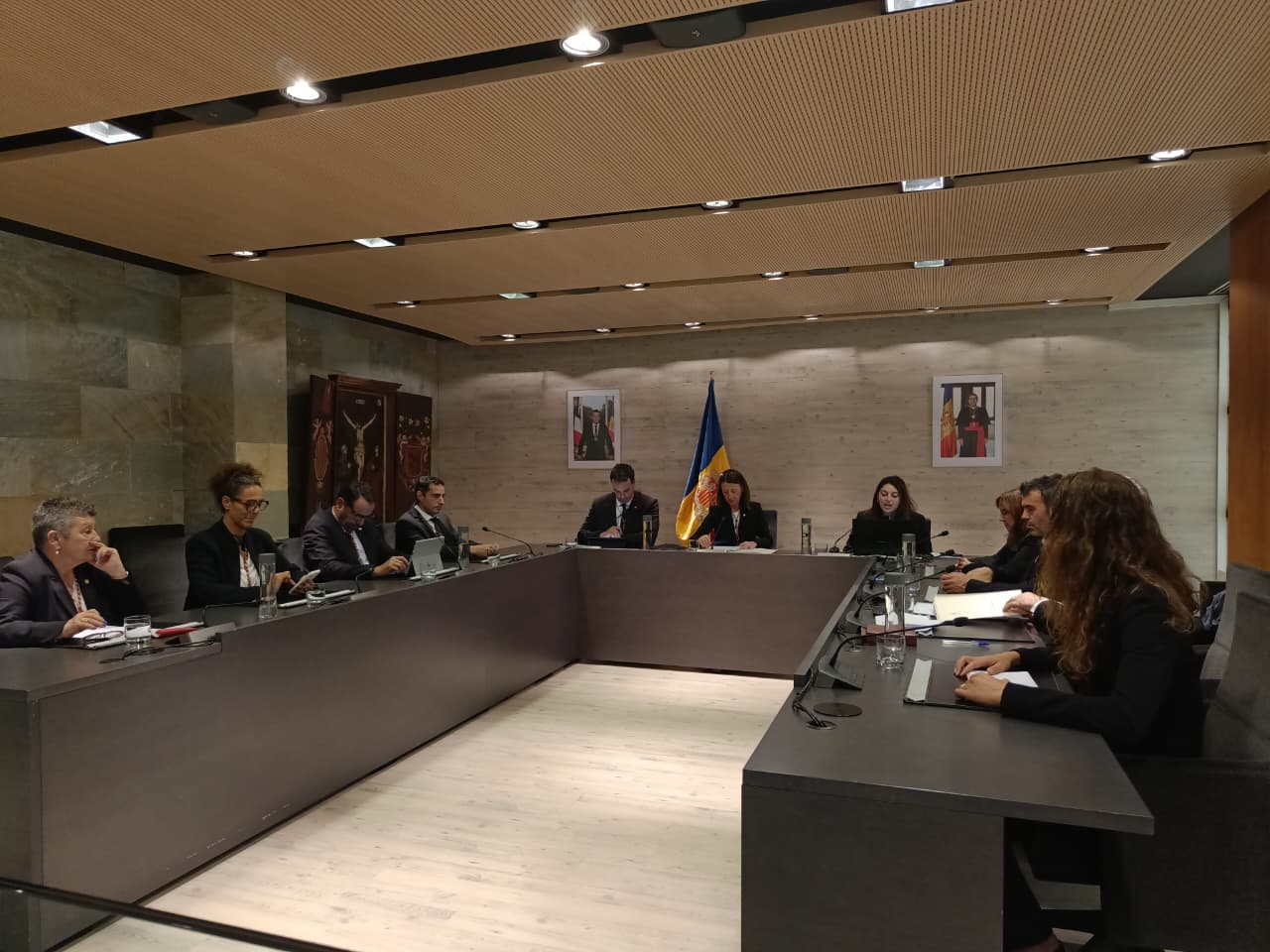 Un instant de la sessió de consell de comú d'Ordino.