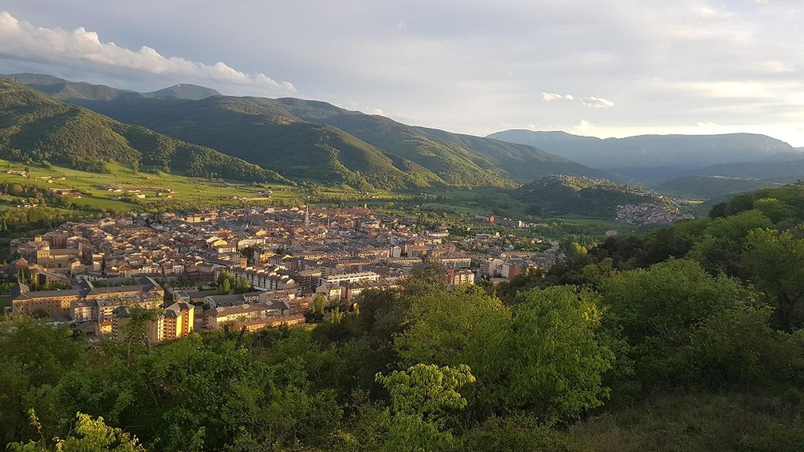 Vista del poble de la Seu d'Urgell. Vista del poble de la Seu d'Urgell.