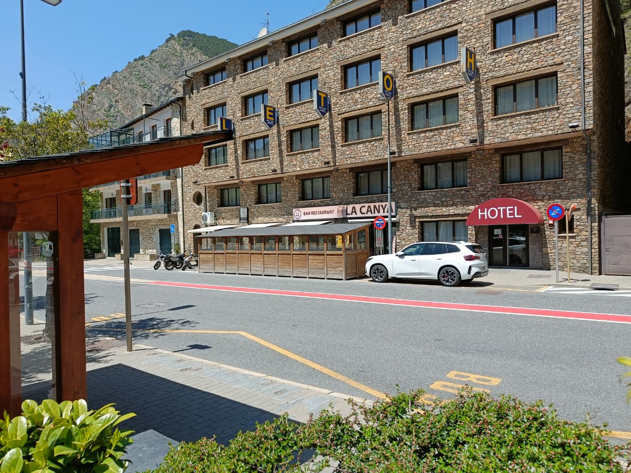 Les terrasses cobertes ja no es permetran a Canillo. Les terrasses cobertes ja no es permetran a Canillo.