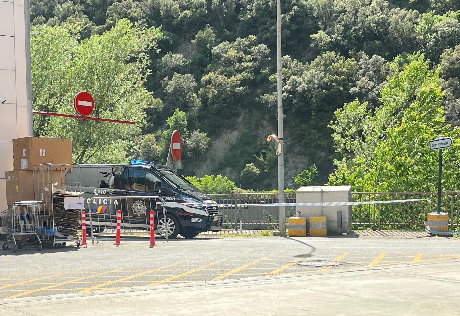 La policia ha precintat la zona.