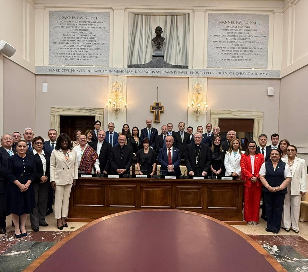 Bardina participa en la trobada d’alt nivell de l’Organització d’Estats Iberoamericans per l’educació, la ciència i la cultura i la Santa Seu.