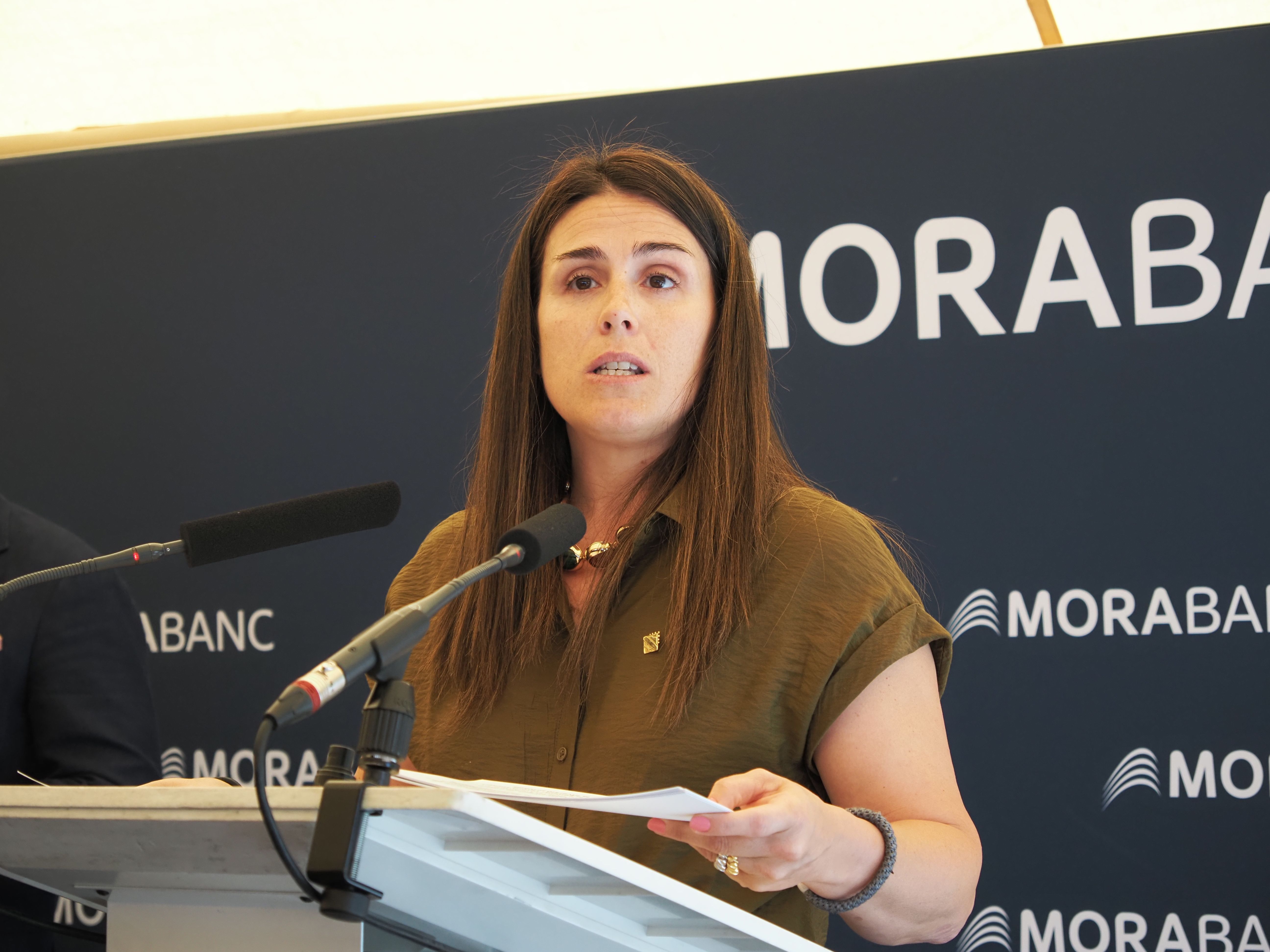 La cònsol major d'Encamp, Laura Mas, durant la seva intervenció. La cònsol major d'Encamp, Laura Mas, durant la seva intervenció.