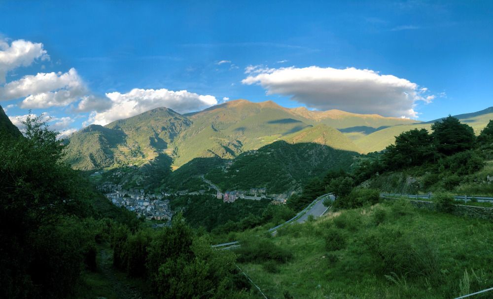La zona del pic lauredià on s'hi troba la carretera en qüestió.