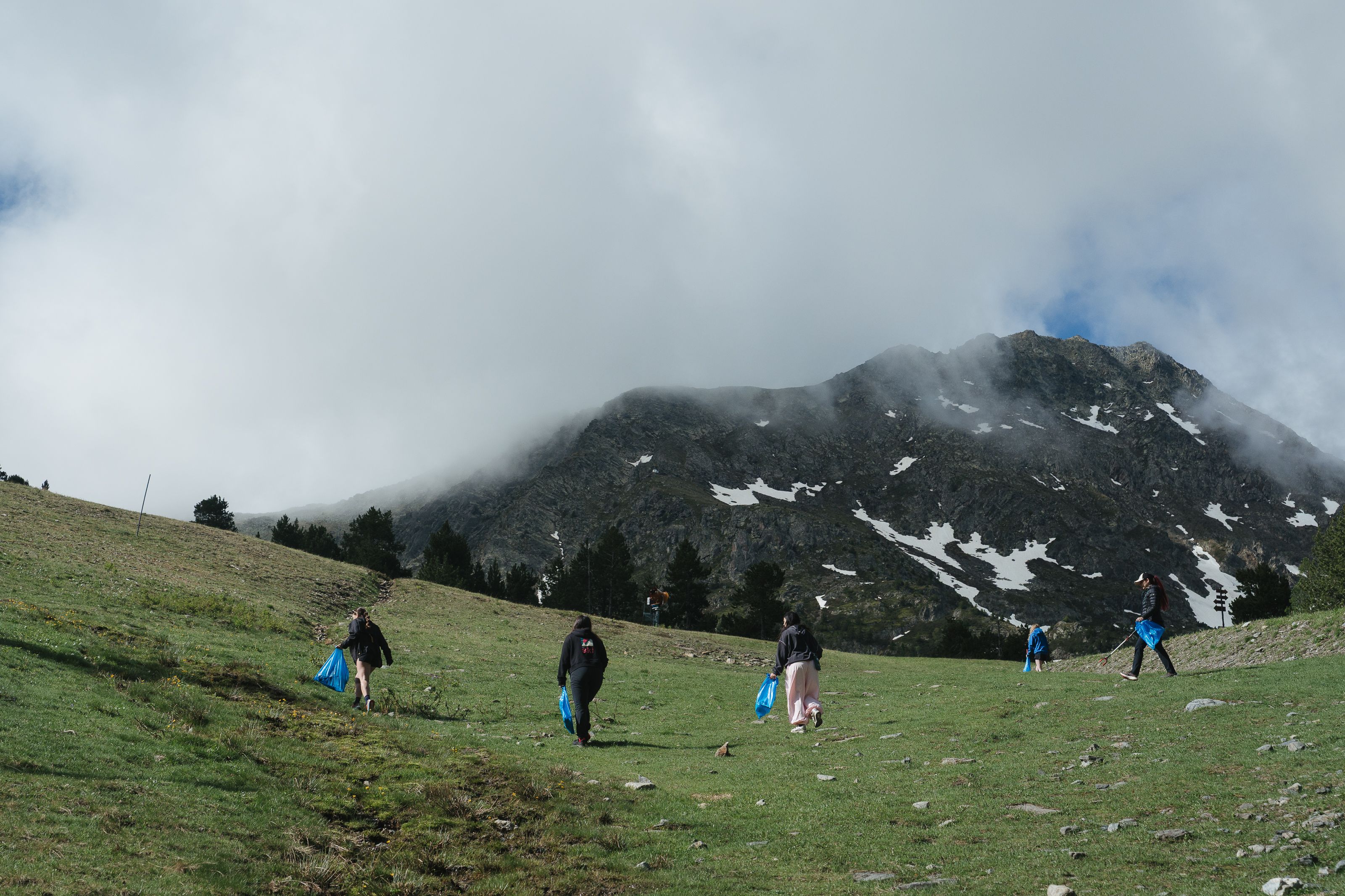 MUNTANYES NETES ARCALIS