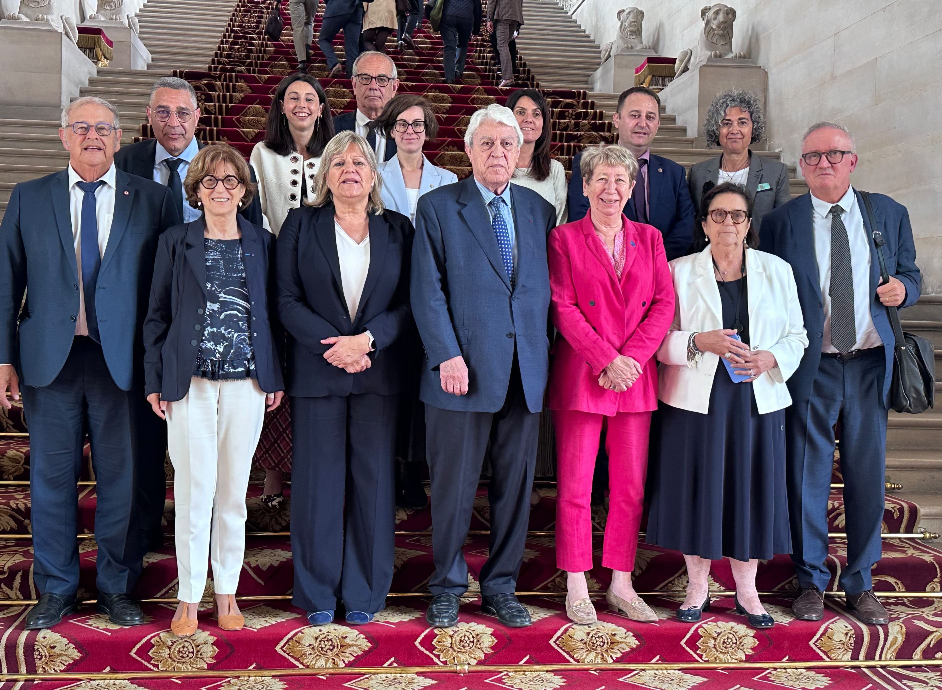 Els Grups d’Amistat amb el Senat francès i l’Assemblea Nacional es  reuneixen a París.