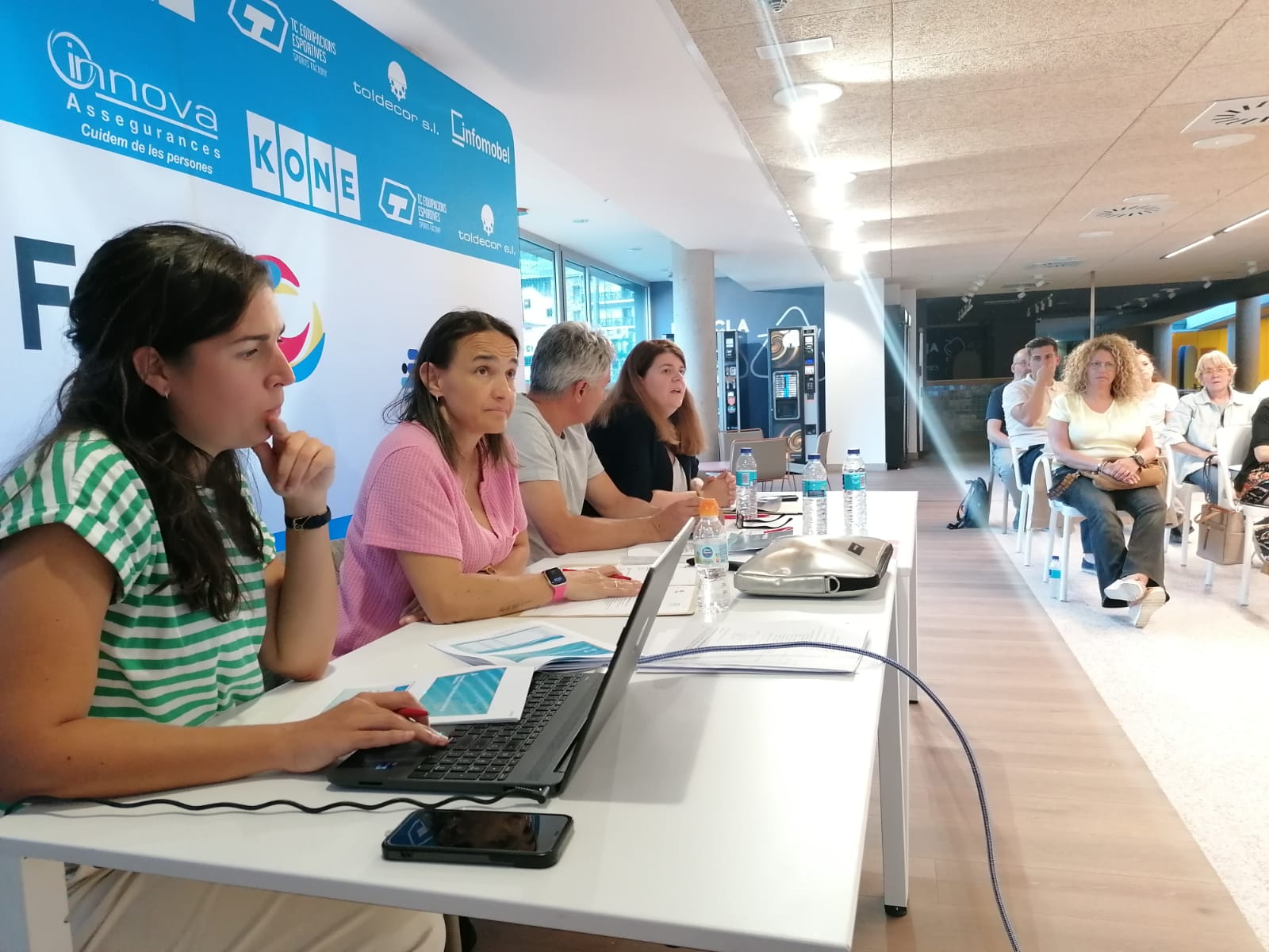 L’assemblea general de la federació de natació aprova per unanimitat la gestió del 2025.