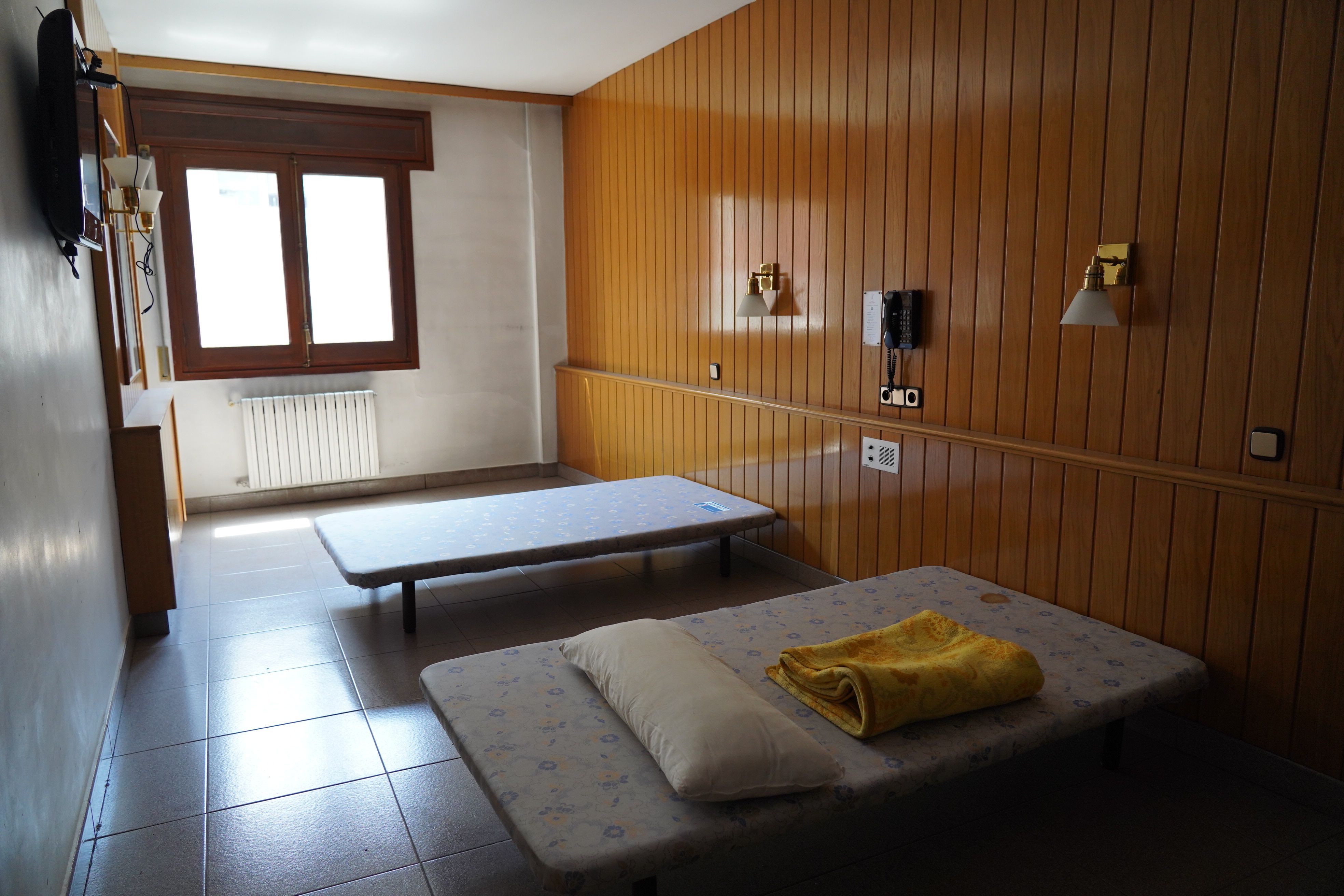 Una de les habitacions de l'antic hotel. Una de les habitacions de l'antic hotel.