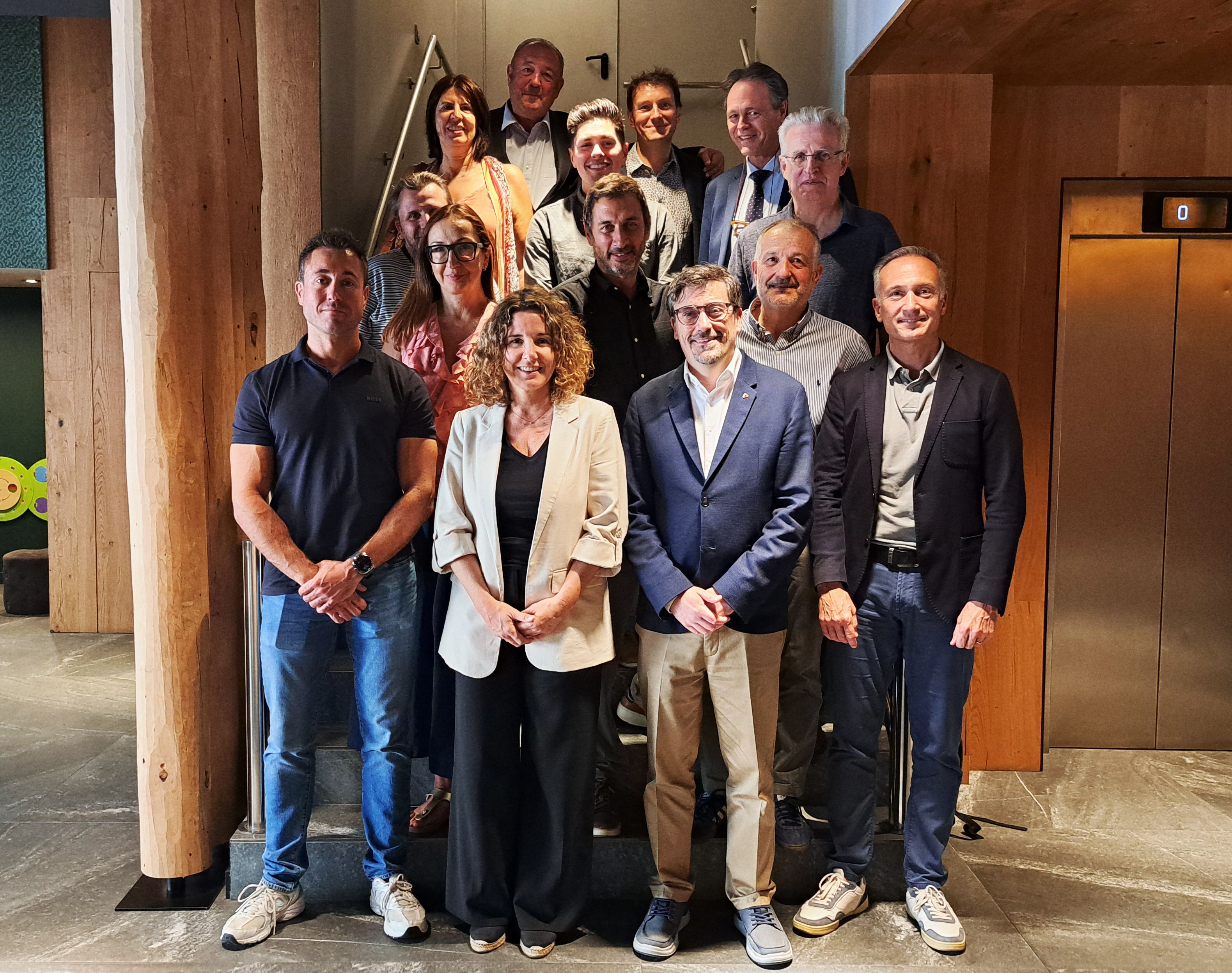 L’Skål Club d’Andorra celebra un dinar-col·loqui amb la directora de Turisme, Cristel Molné.