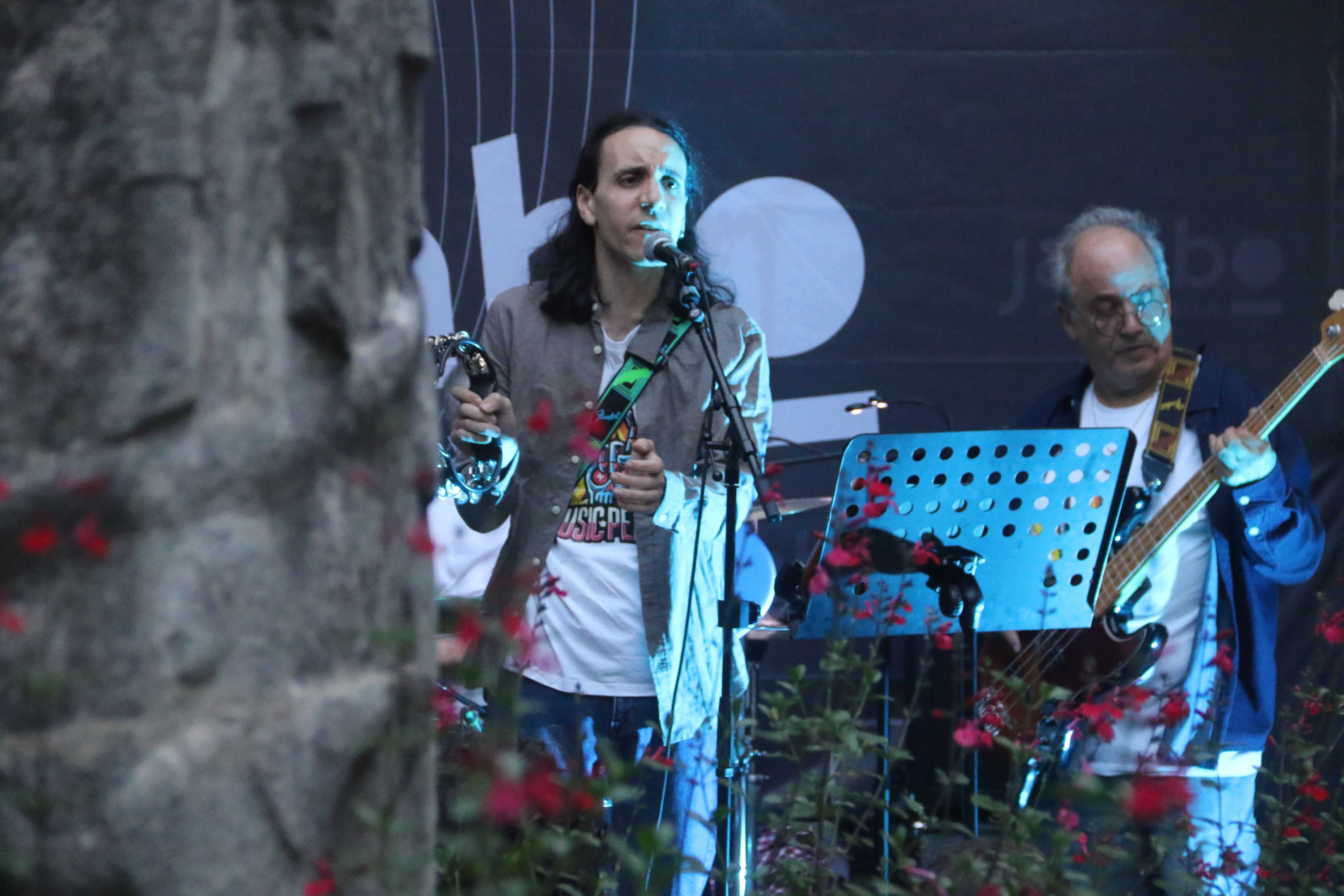La Jam del Jambo a la placeta Sant Esteve. La Jam del Jambo a la placeta Sant Esteve.