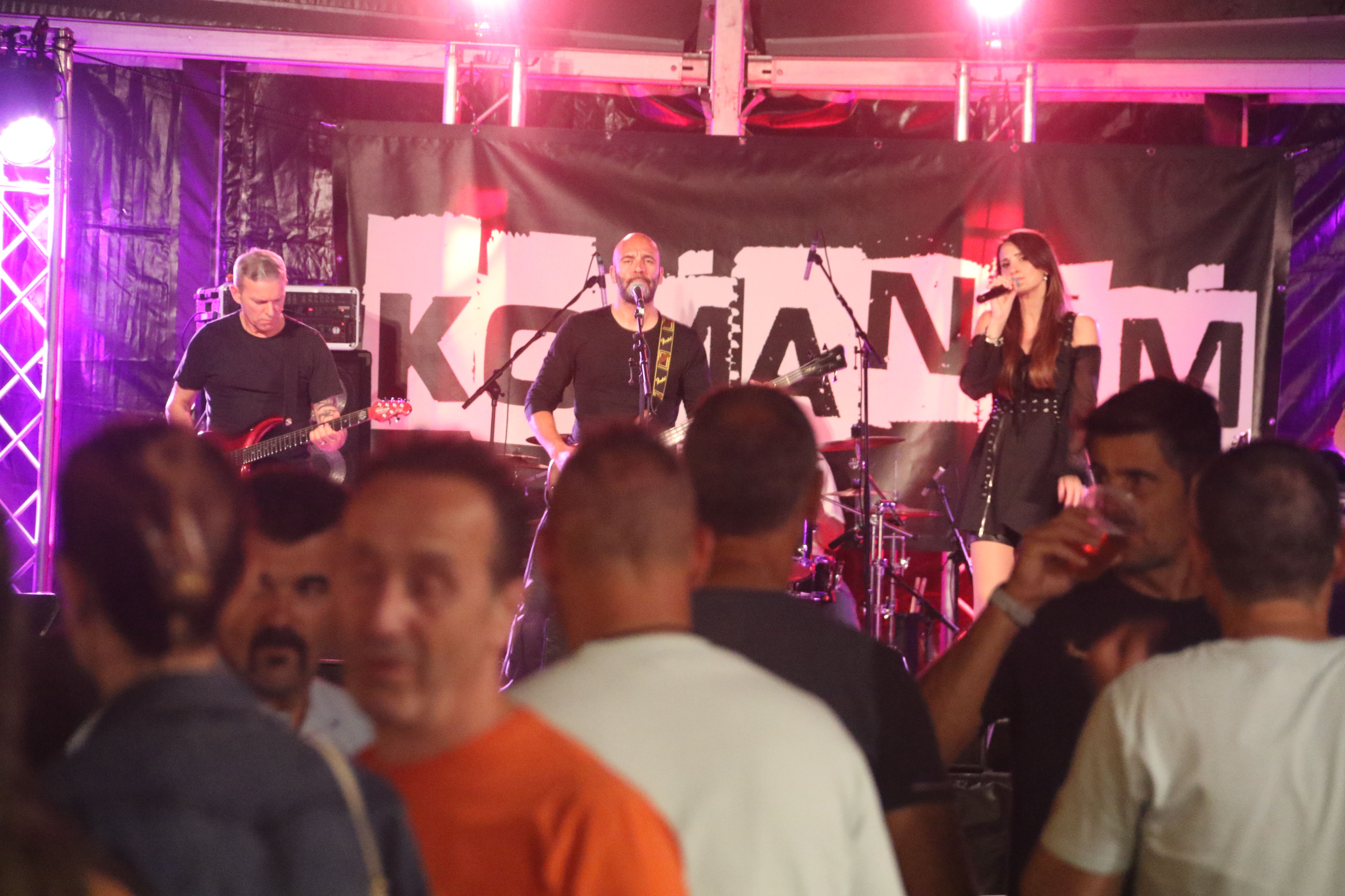 Actuació de Komanem a l'espai Jazz Messengers. Actuació de Komanem a l'espai Jazz Messengers.