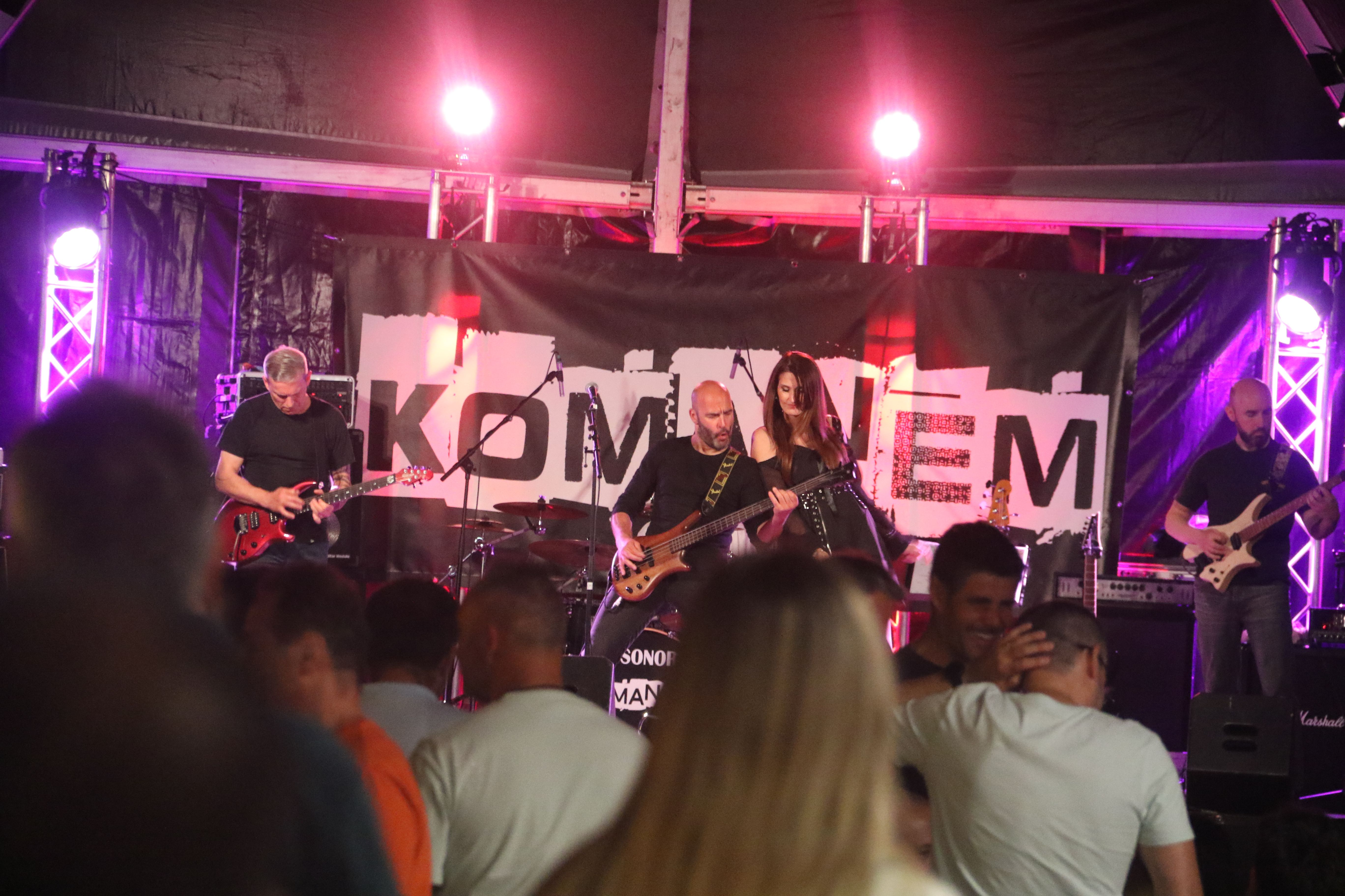 Actuació de Komanem a l'espai Jazz Messengers. Actuació de Komanem a l'espai Jazz Messengers.