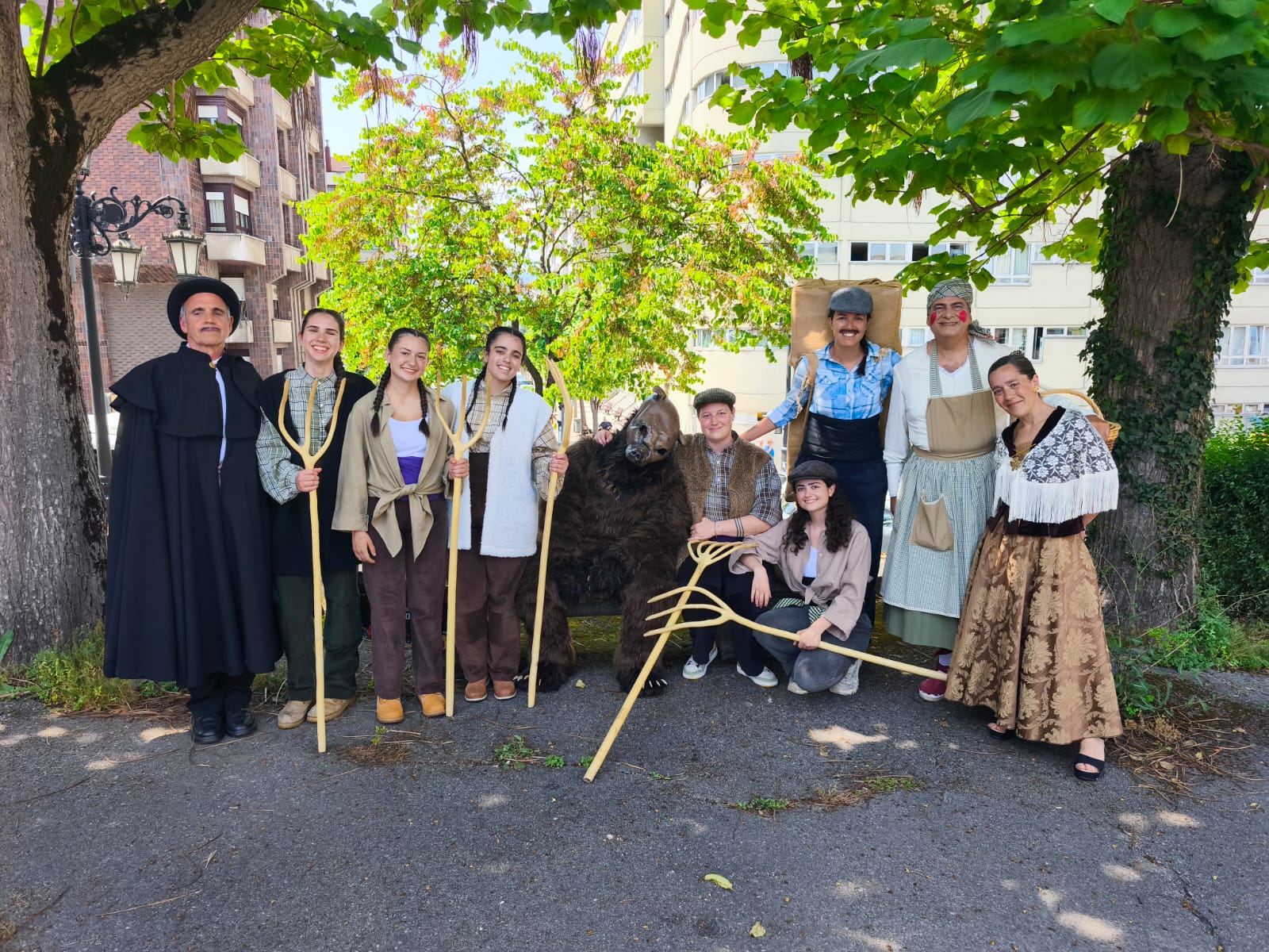 L’Ossa d’Ordino participa al Festival Internacional de Mascarada Ibèrica.