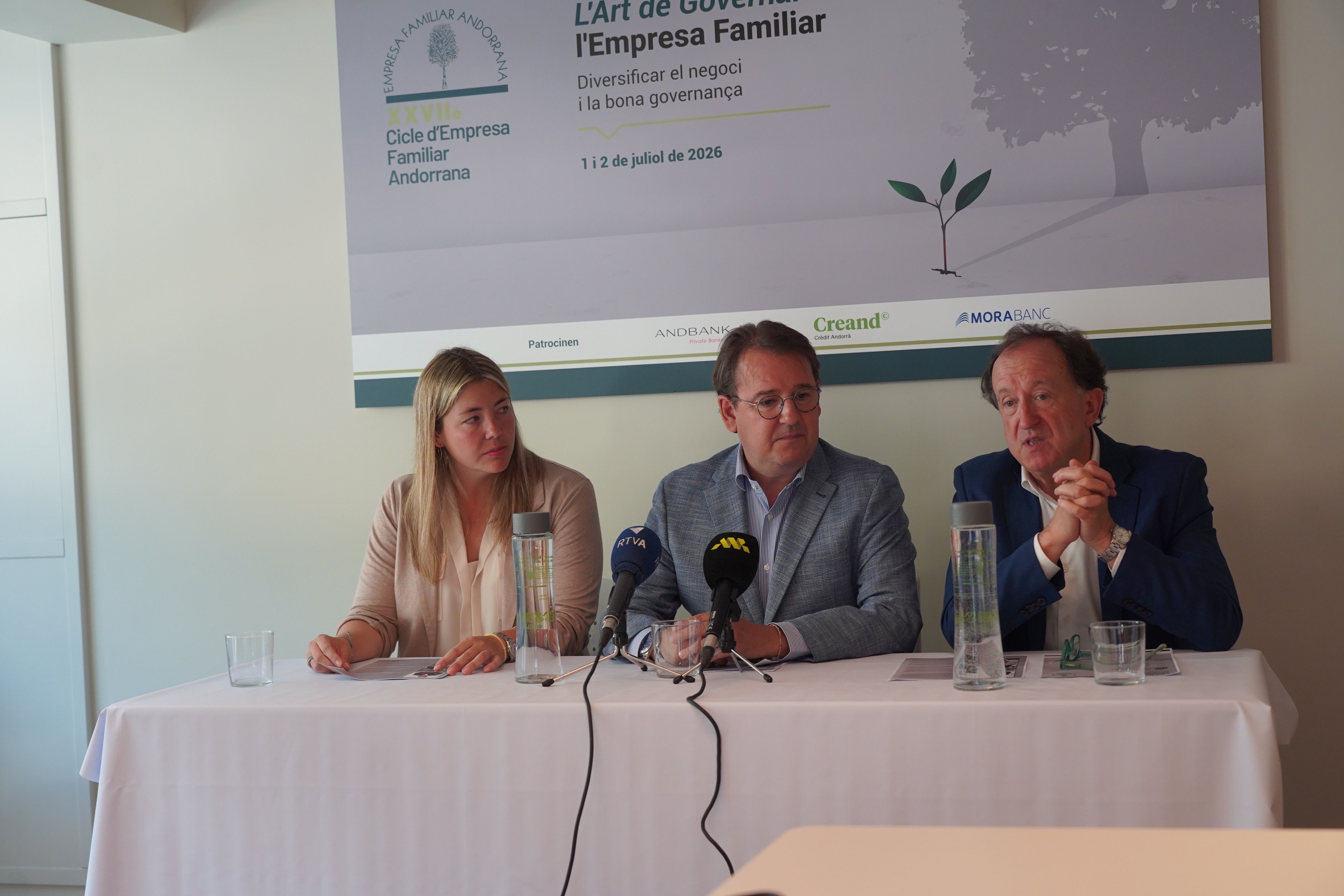 Paula Tarrado, Daniel Aristot i Joan Tomàs han presentat el cicle.