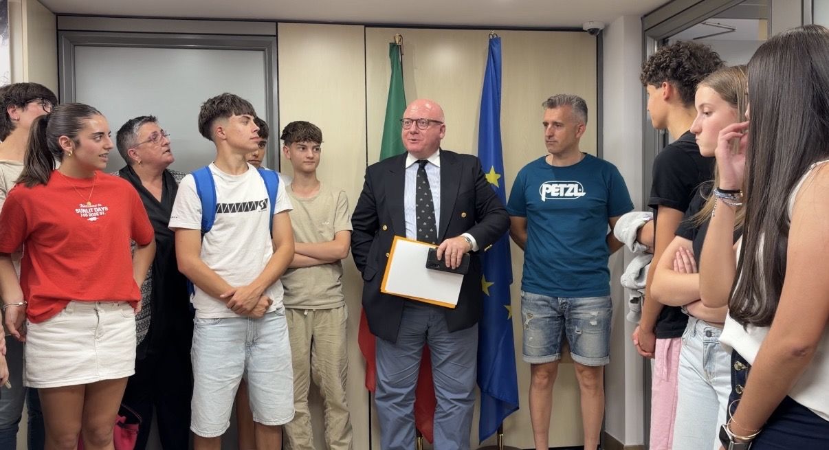 El Consolat General de Portugal ha homenatjat el projecte de Paulo Moreira davant d’alumnes de secundària portuguesos i andorrans.