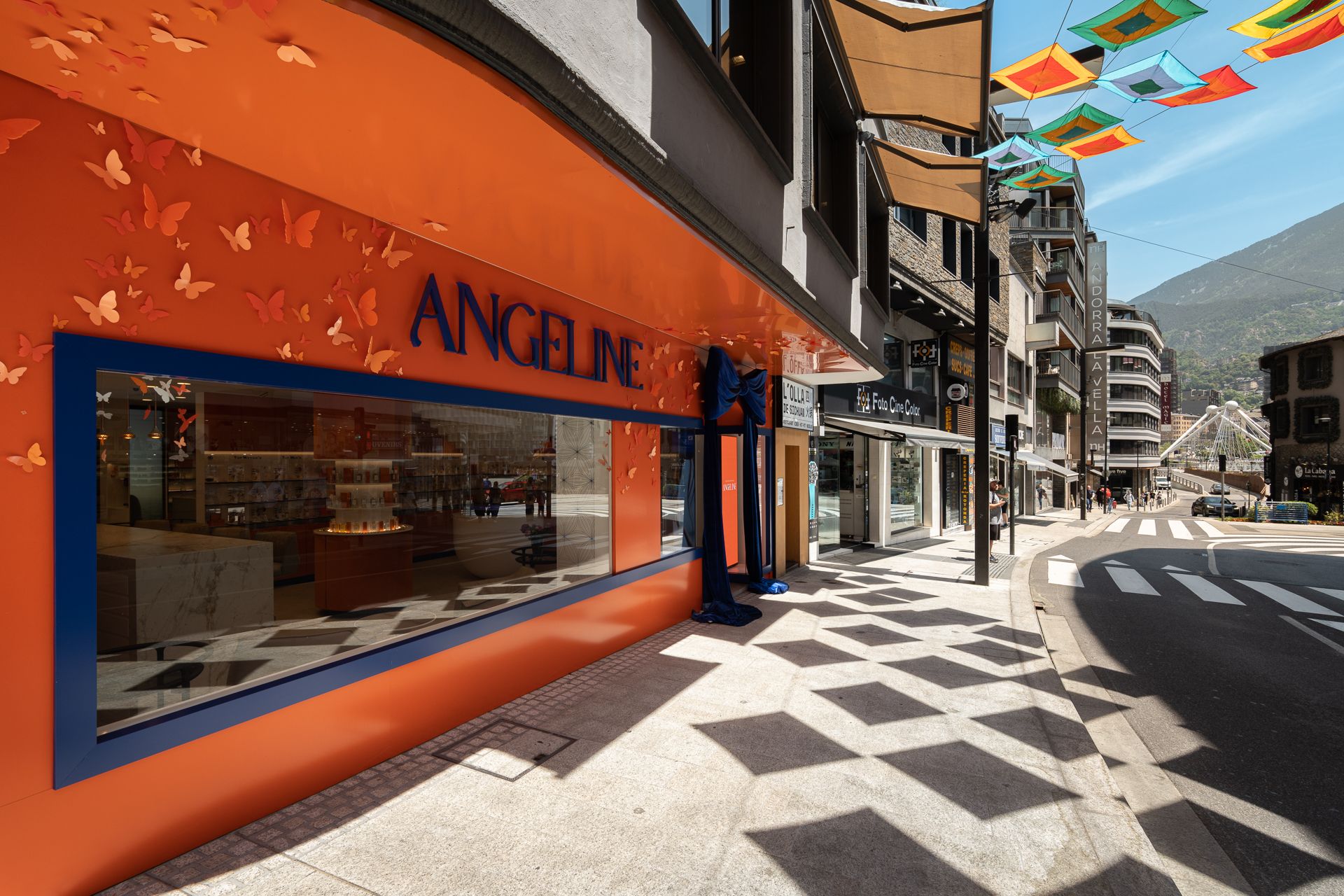 Botiga ANGELINE Perfums a l'avda Meritxell