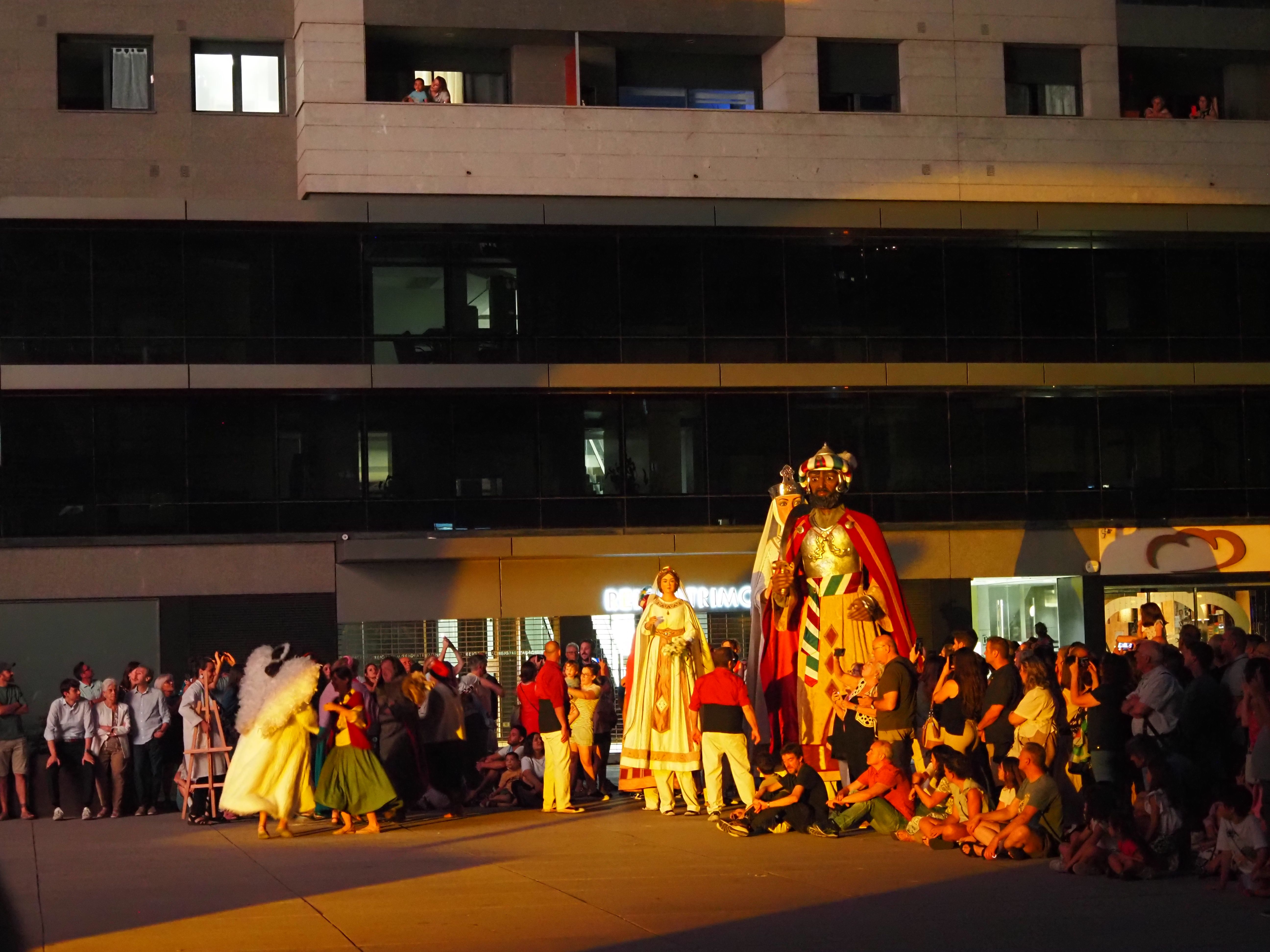 Els gegants de Sant Julià també eren a la plaça.
