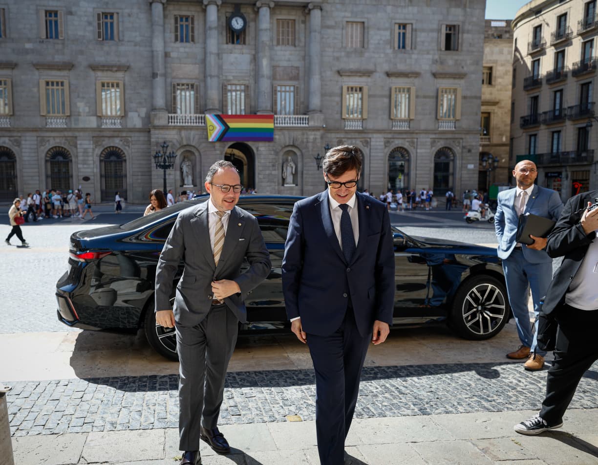 Espot i Illa a Barcelona.