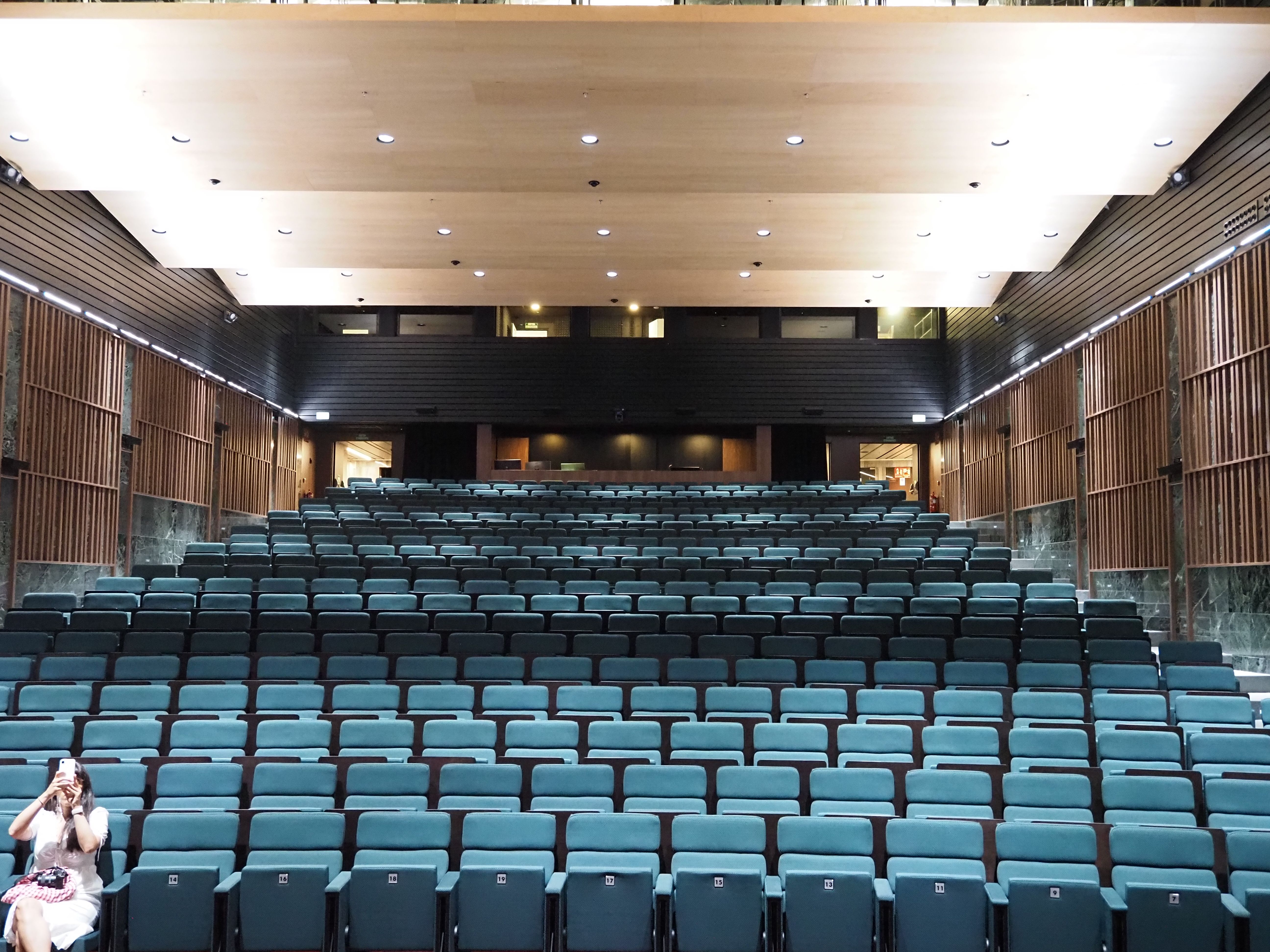 El nou auditori Claror.