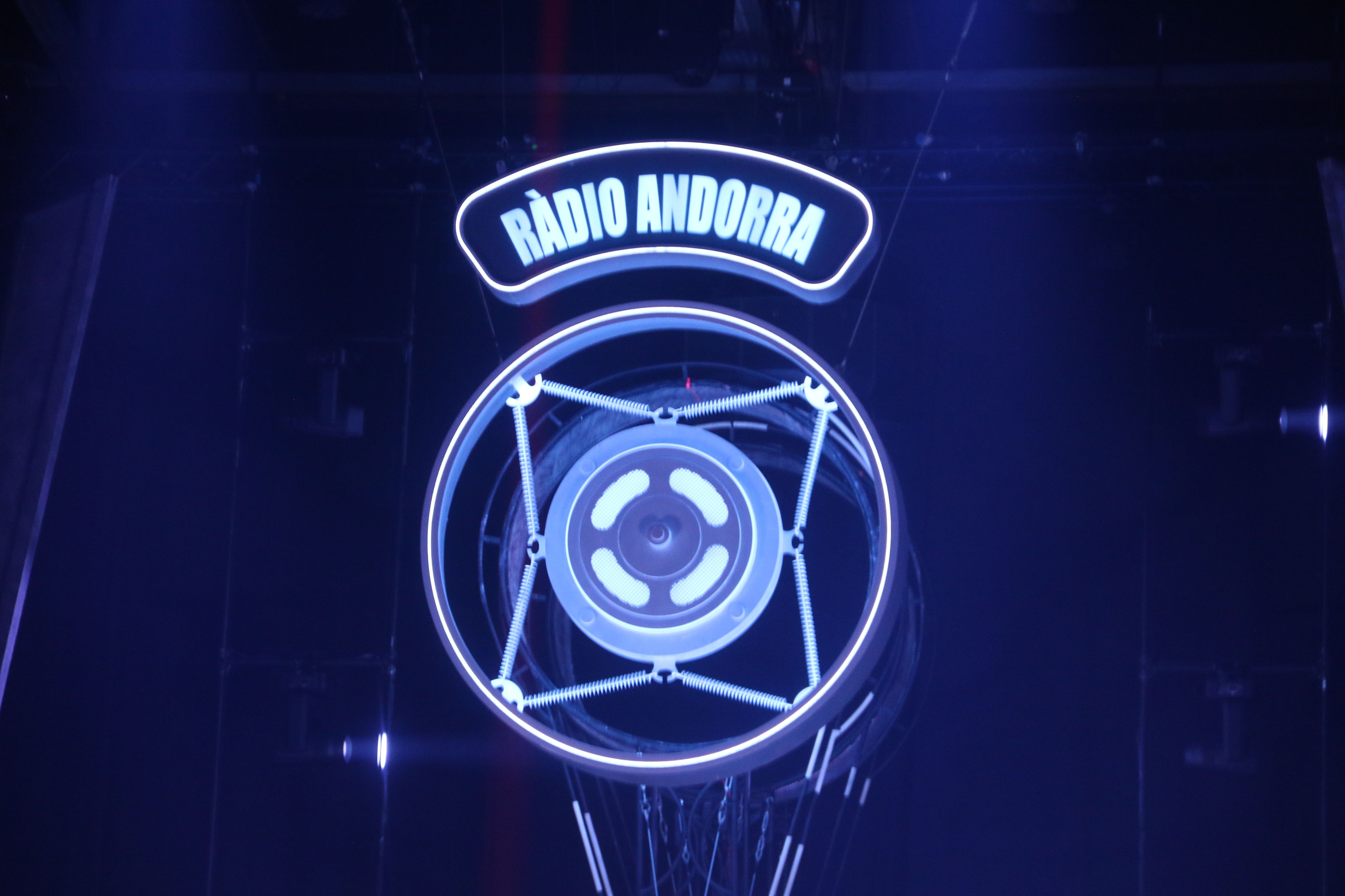 Escenografia relativa a Ràdio Andorra.