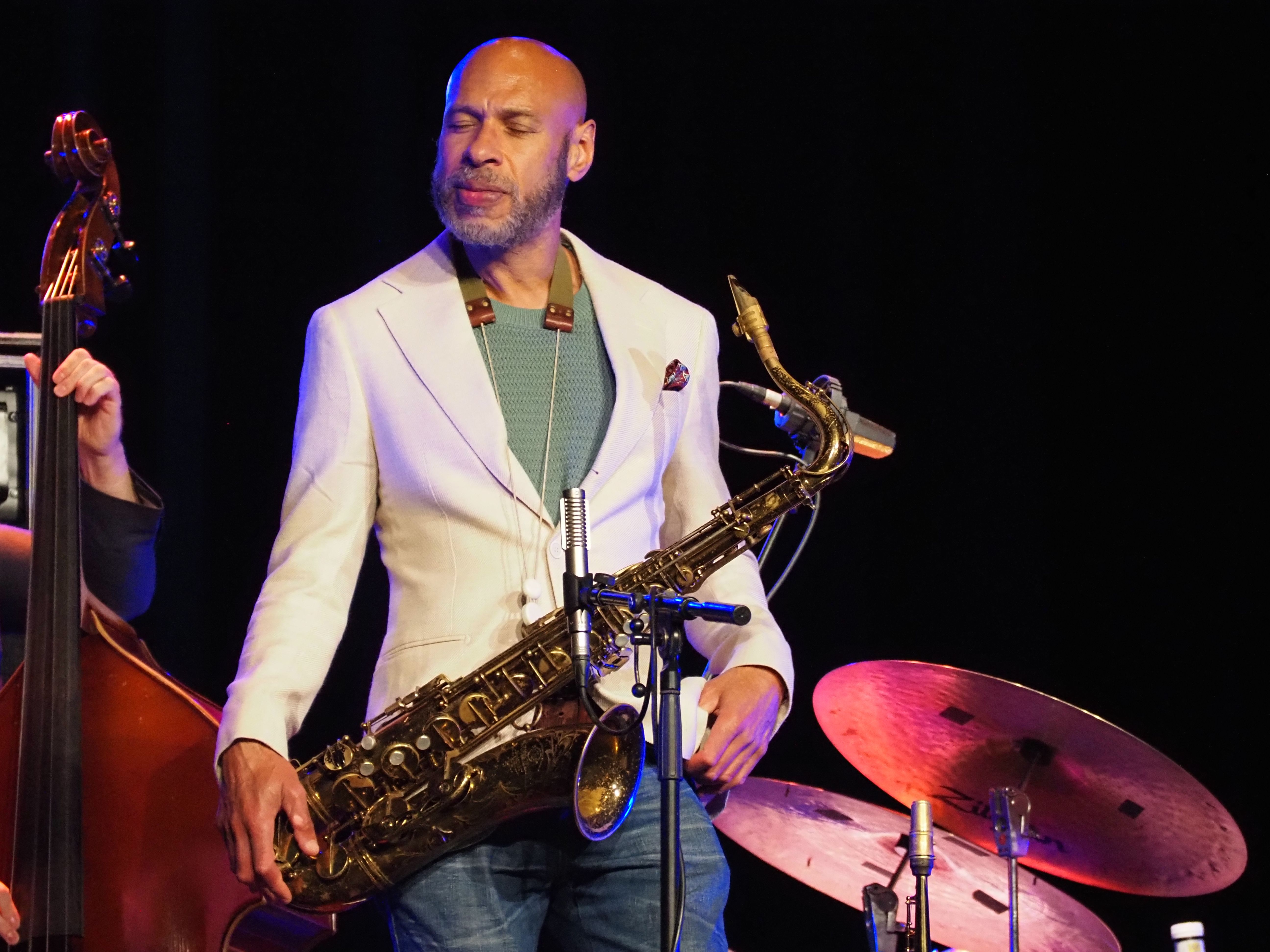 Joshua Redman durant el concert. Joshua Redman durant el concert.