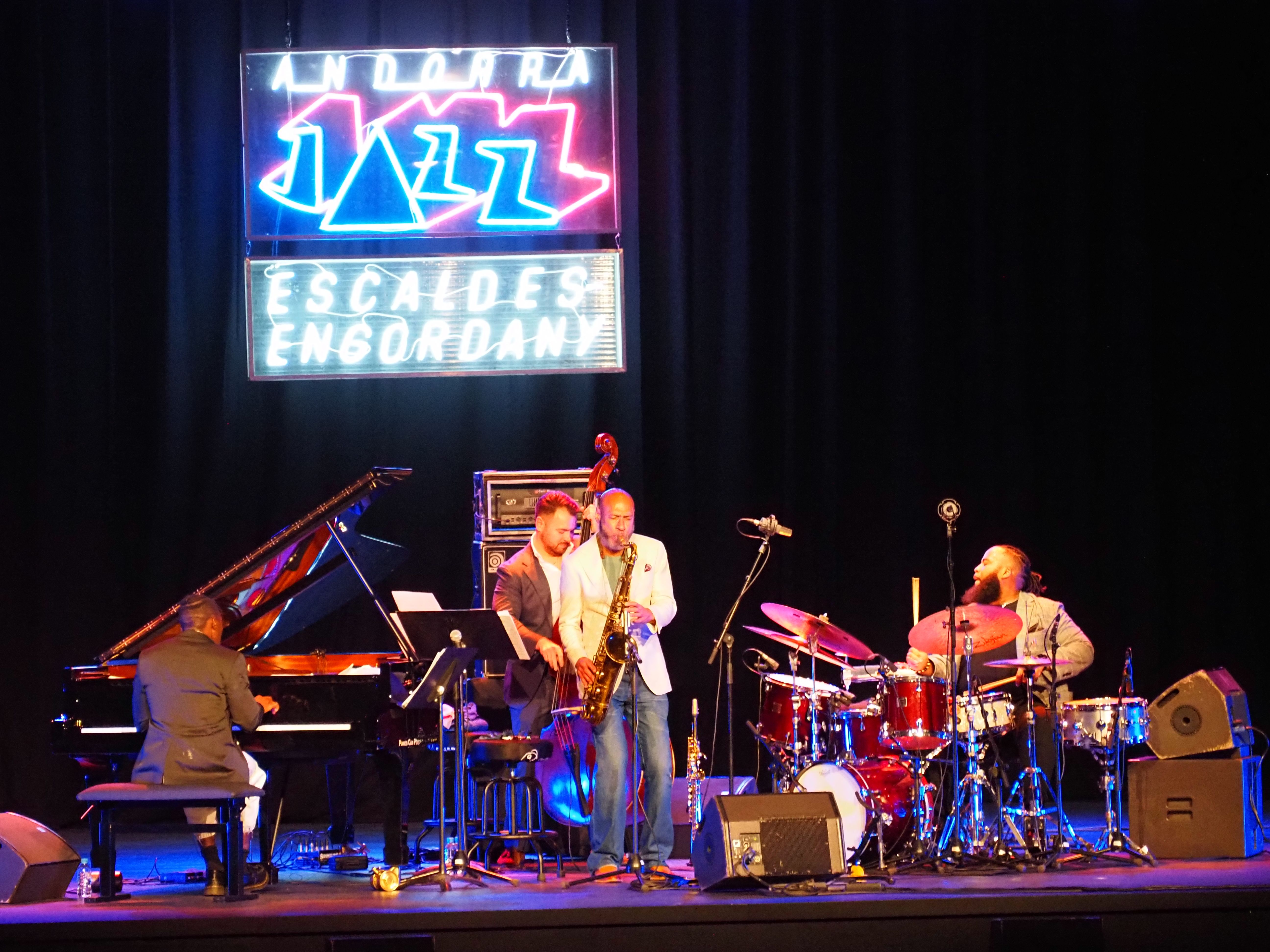 Un instant del concert de Joshua Redman Quartet. Un instant del concert de Joshua Redman Quartet.
