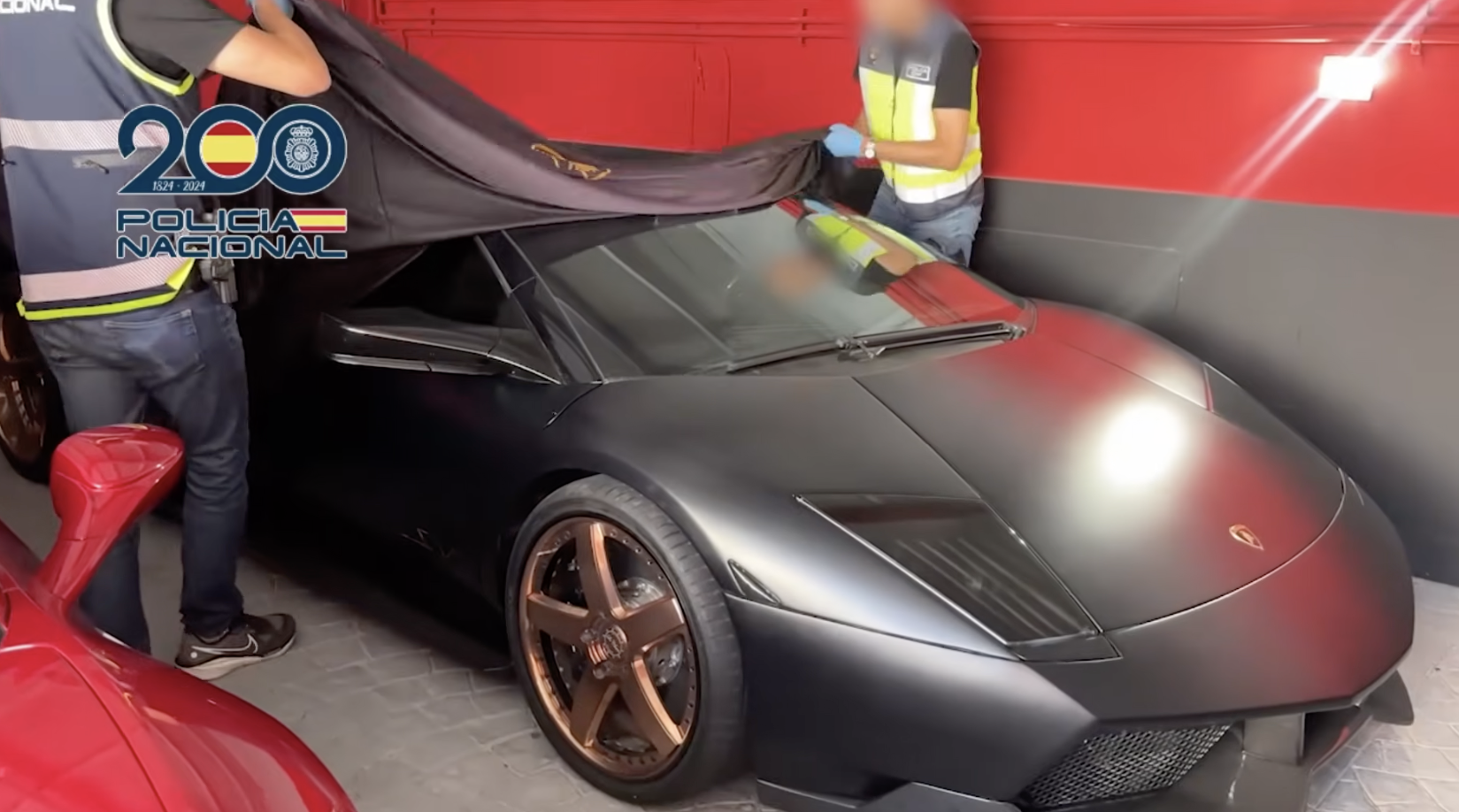 El Lamborghini comissat.