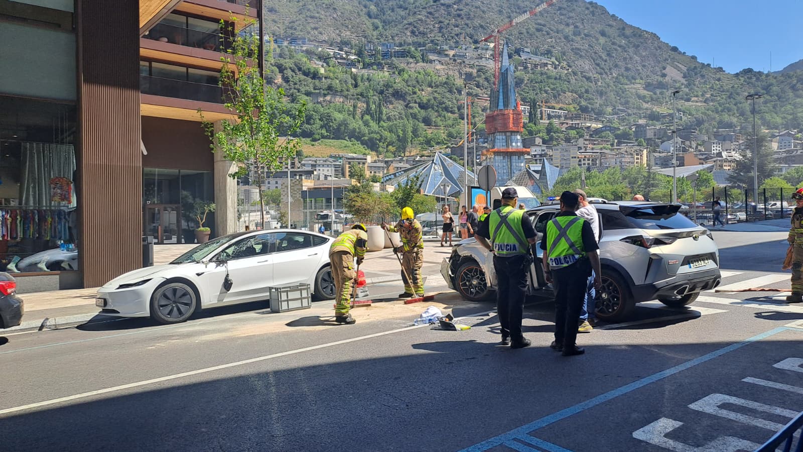 El vehicle bolcat ja ha estat reincorporat.
