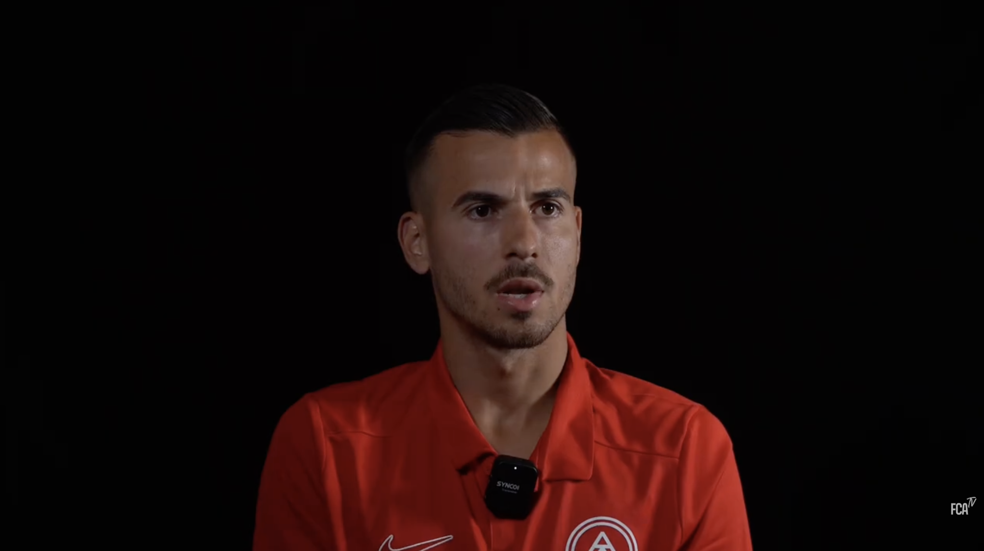 Jordi Cano, en la seva entrevista amb els mitjans del club.