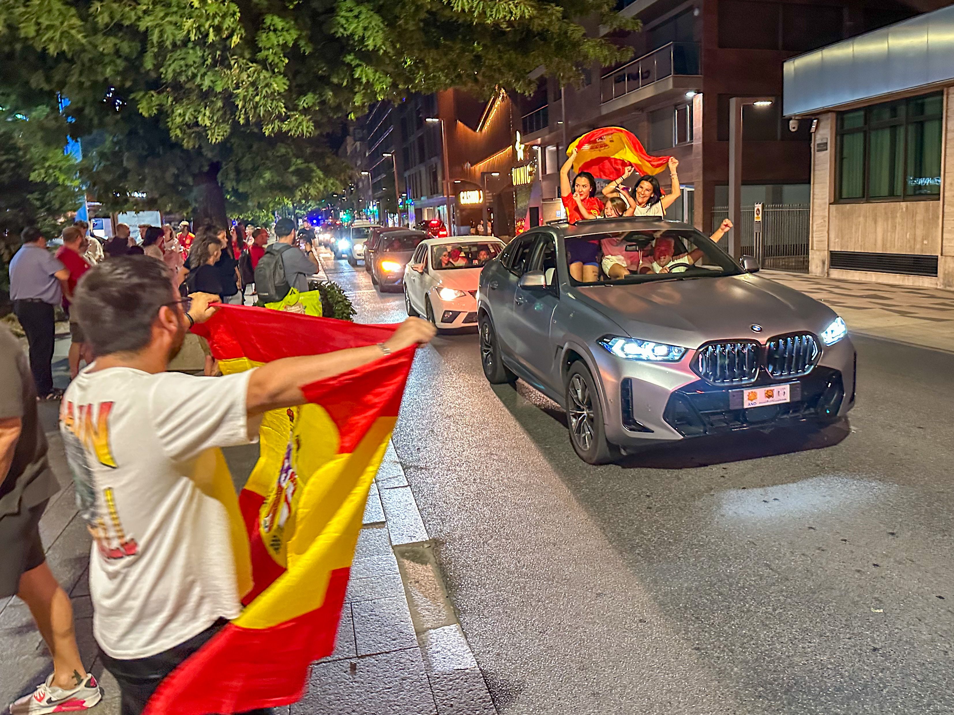 Celebració pels carrers d'Andorra Celebració pels carrers d'Andorra