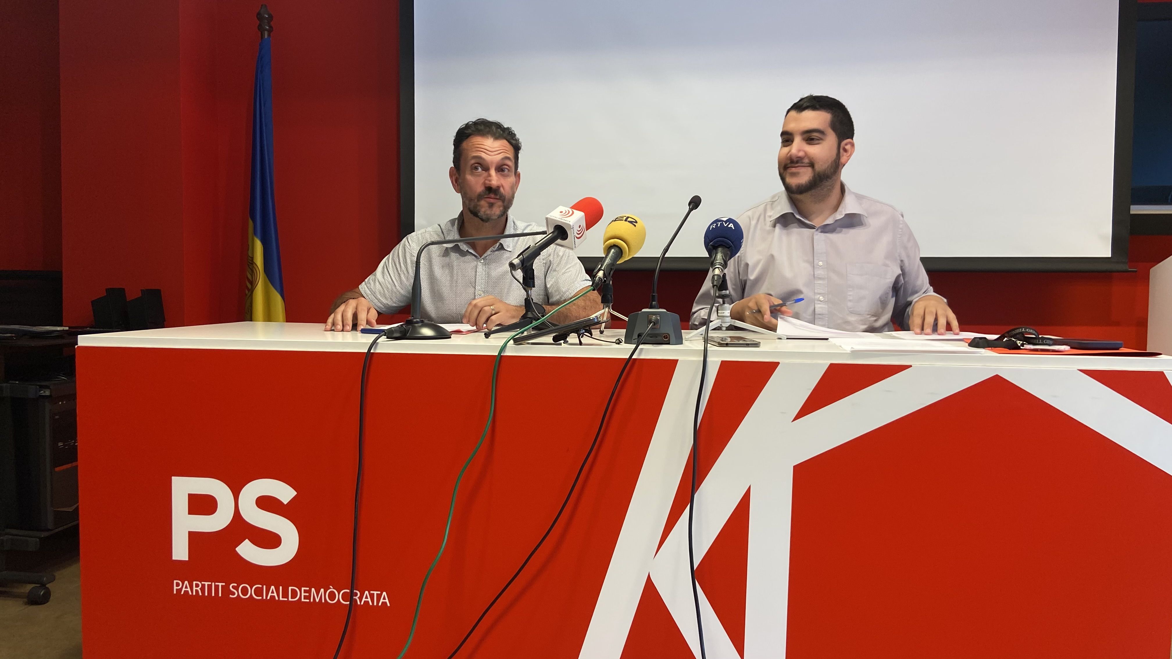 Gerard Alís i Pere Baró. Gerard Alís i Pere Baró.