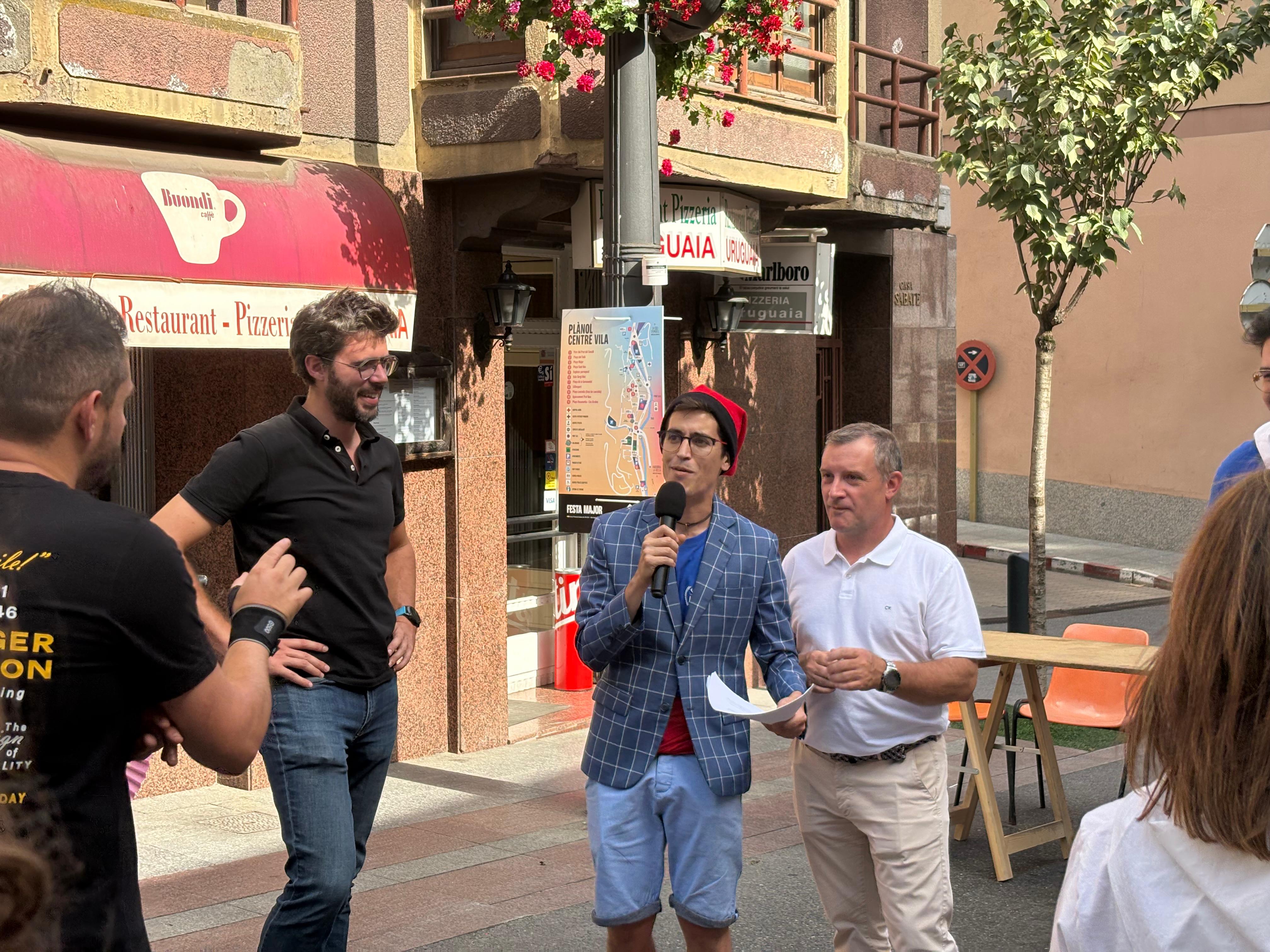 Cairat i Majoral decidint els equips.
