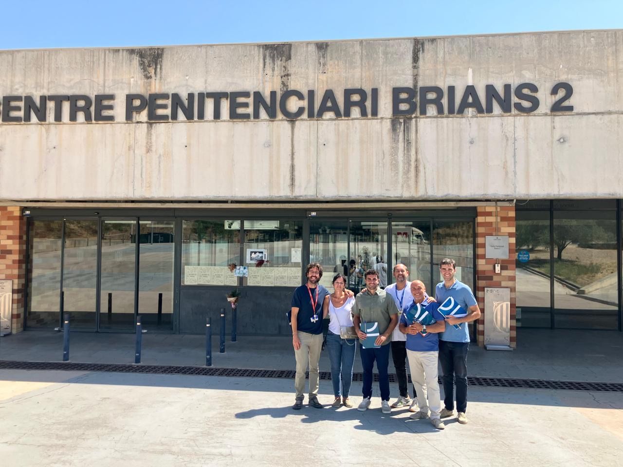 L’equip de Salut Mental que atén els interns de la Comella visita la unitat de psiquiatria de Brians 2 a Catalunya.
