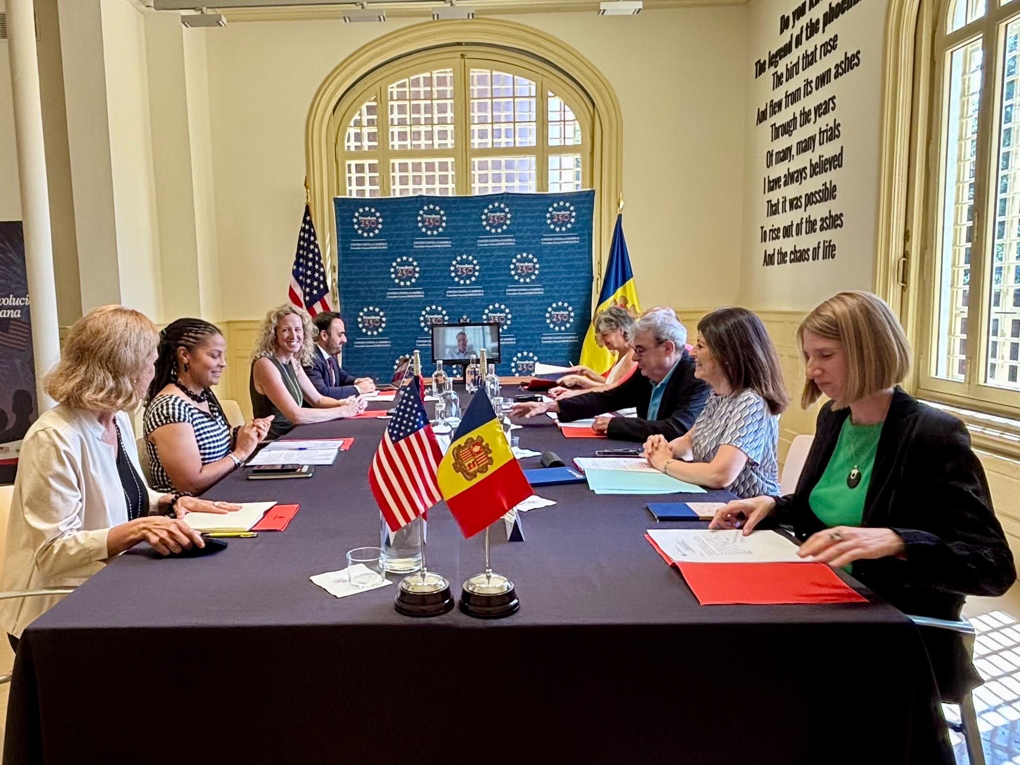 Cinc assistents d’ensenyament nord-americans s’incorporaran a l’Escola Andorrana per al curs 2026-2027.