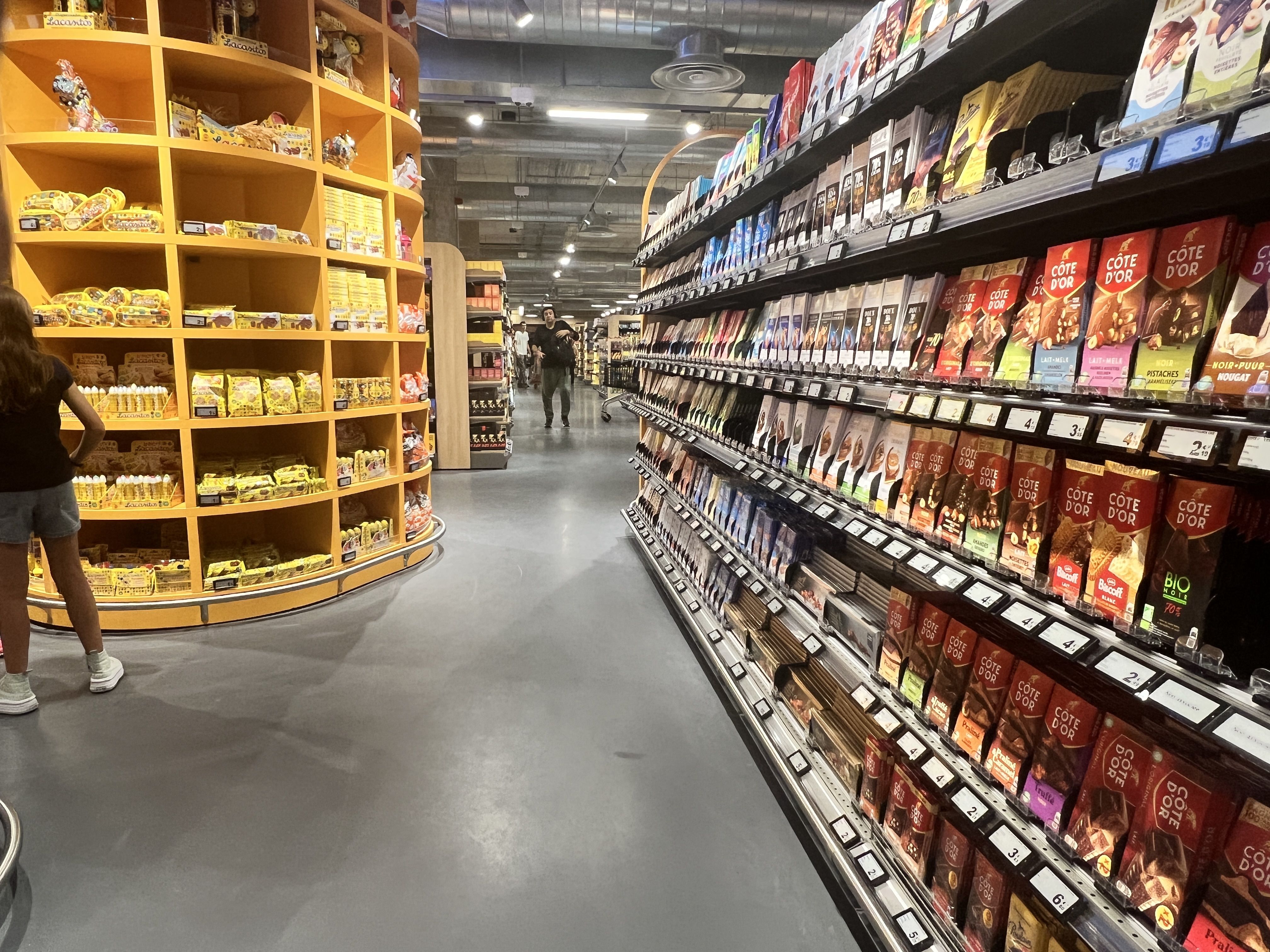 Nous espais de L.Eclerc Mercat Local. Nous espais de L.Eclerc Mercat Local.