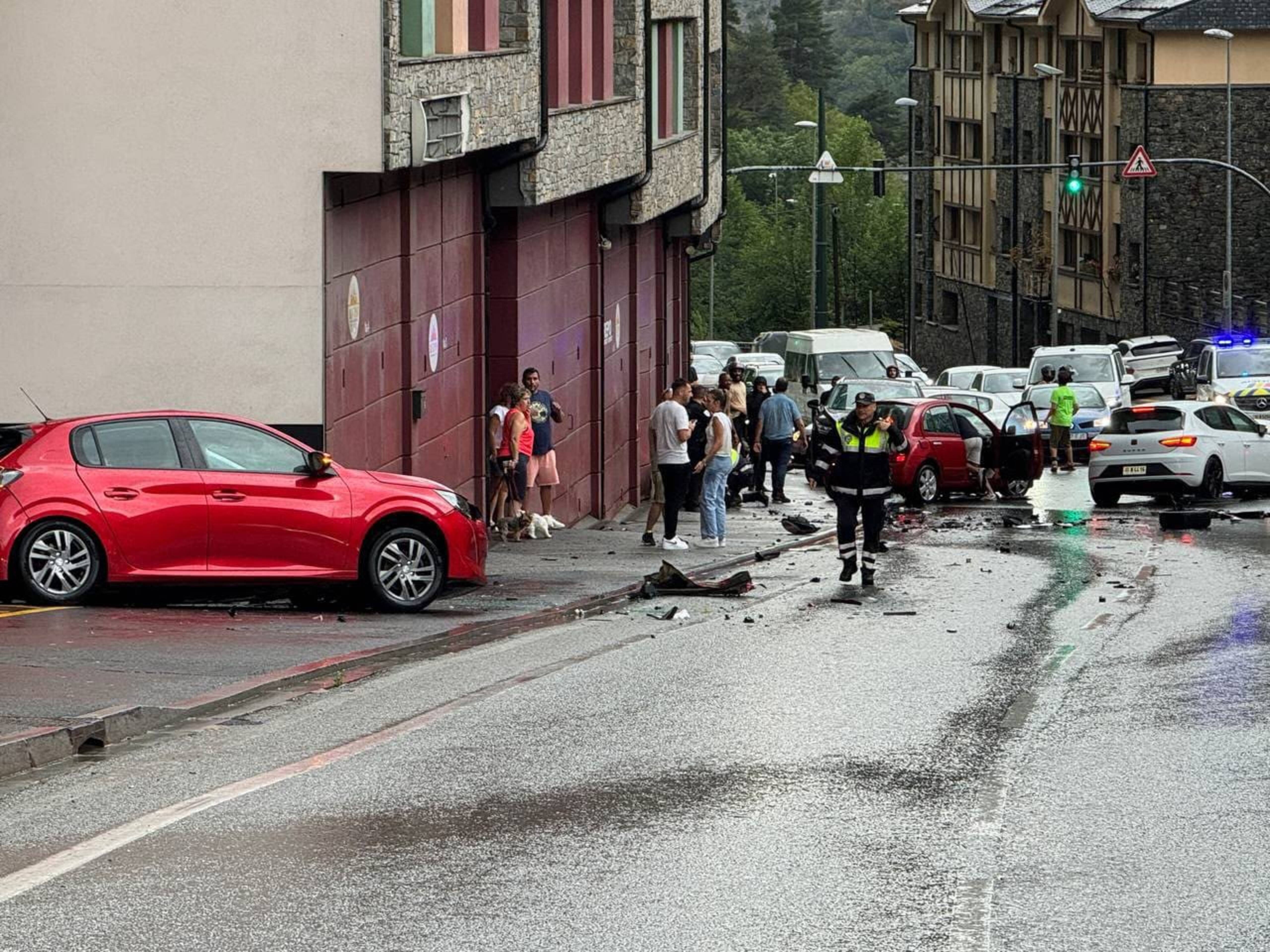 Una imatge de l'accident de Valira Nova.