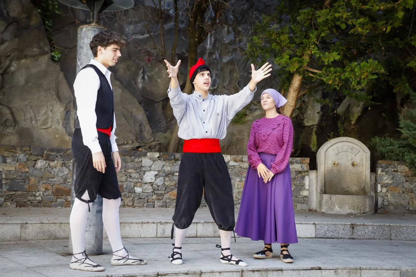 Diversos dels personatges de la història d'Engordany.