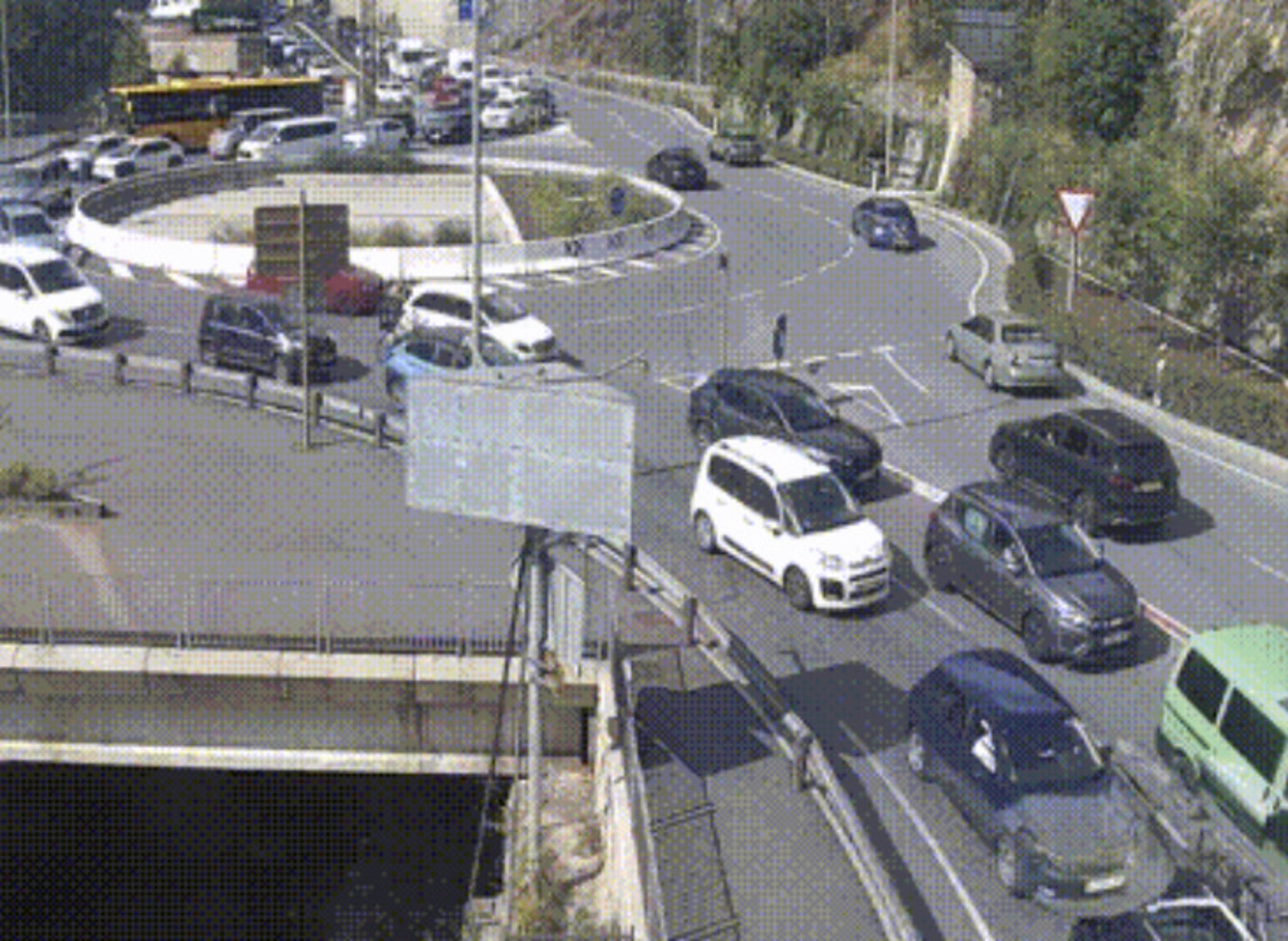 Imatge de les càmeres de Mobilitat que reflecteix la retenció de sortida aquesta tarda.