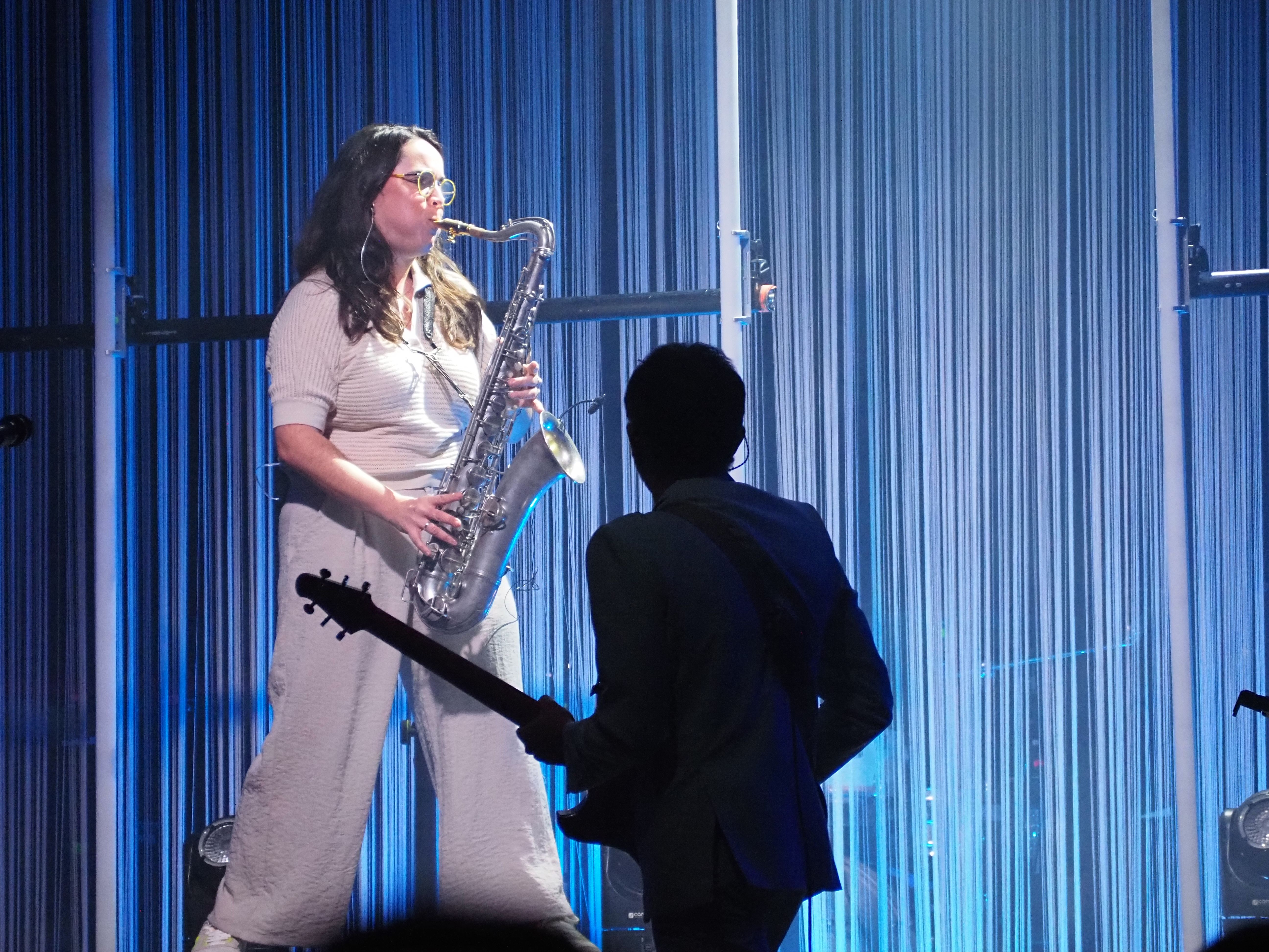 Un instant del concert dels Amics de les Arts. Un instant del concert dels Amics de les Arts.