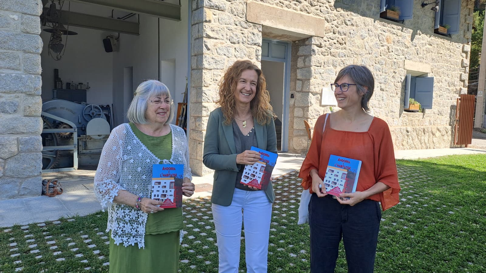Mach i Fonolleda, amb la directora general, Sílvia Calvó.