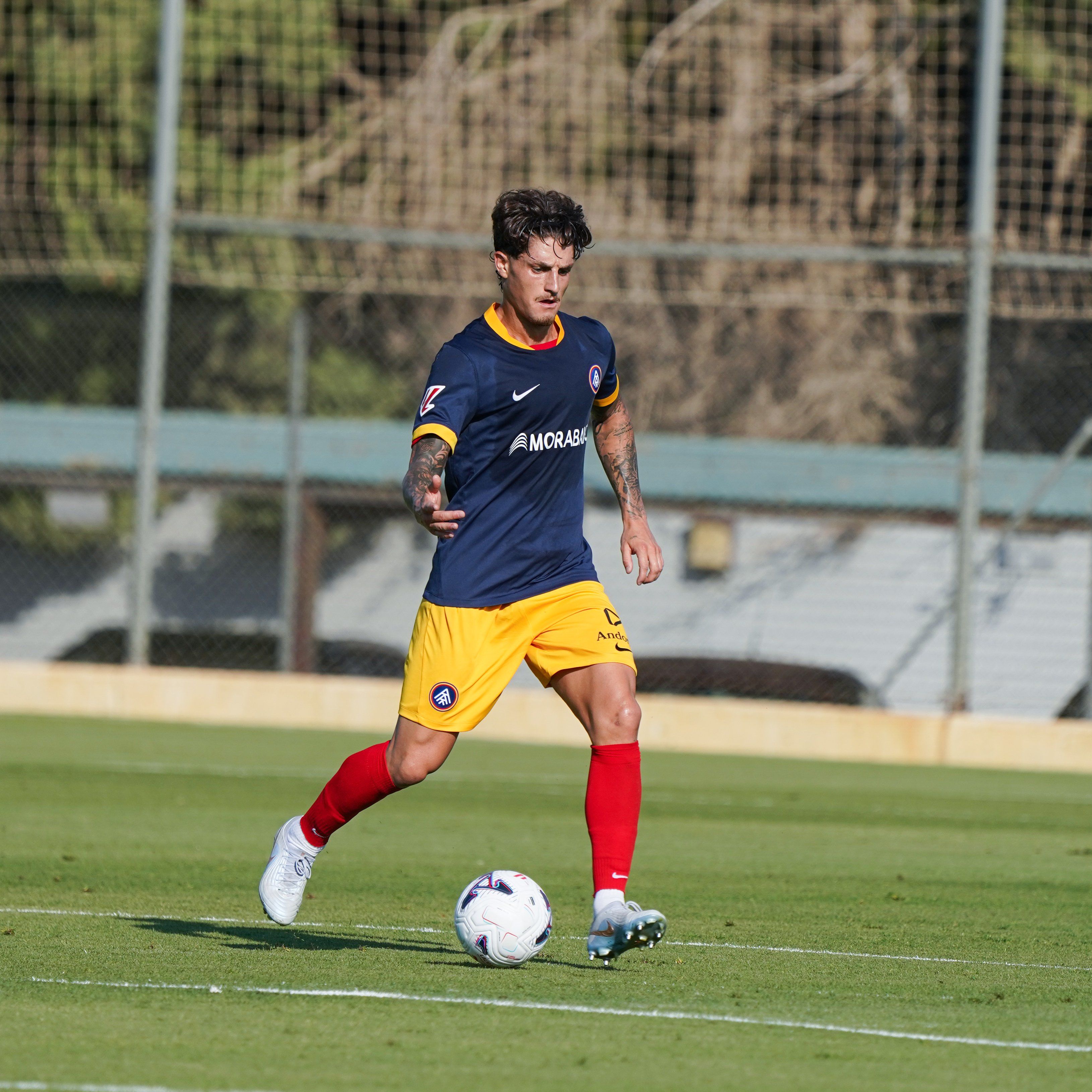 Primers minuts de Lautaro Spatz amb l'Andorra. La portaveu del Sindicat, Rebeca Bonache.