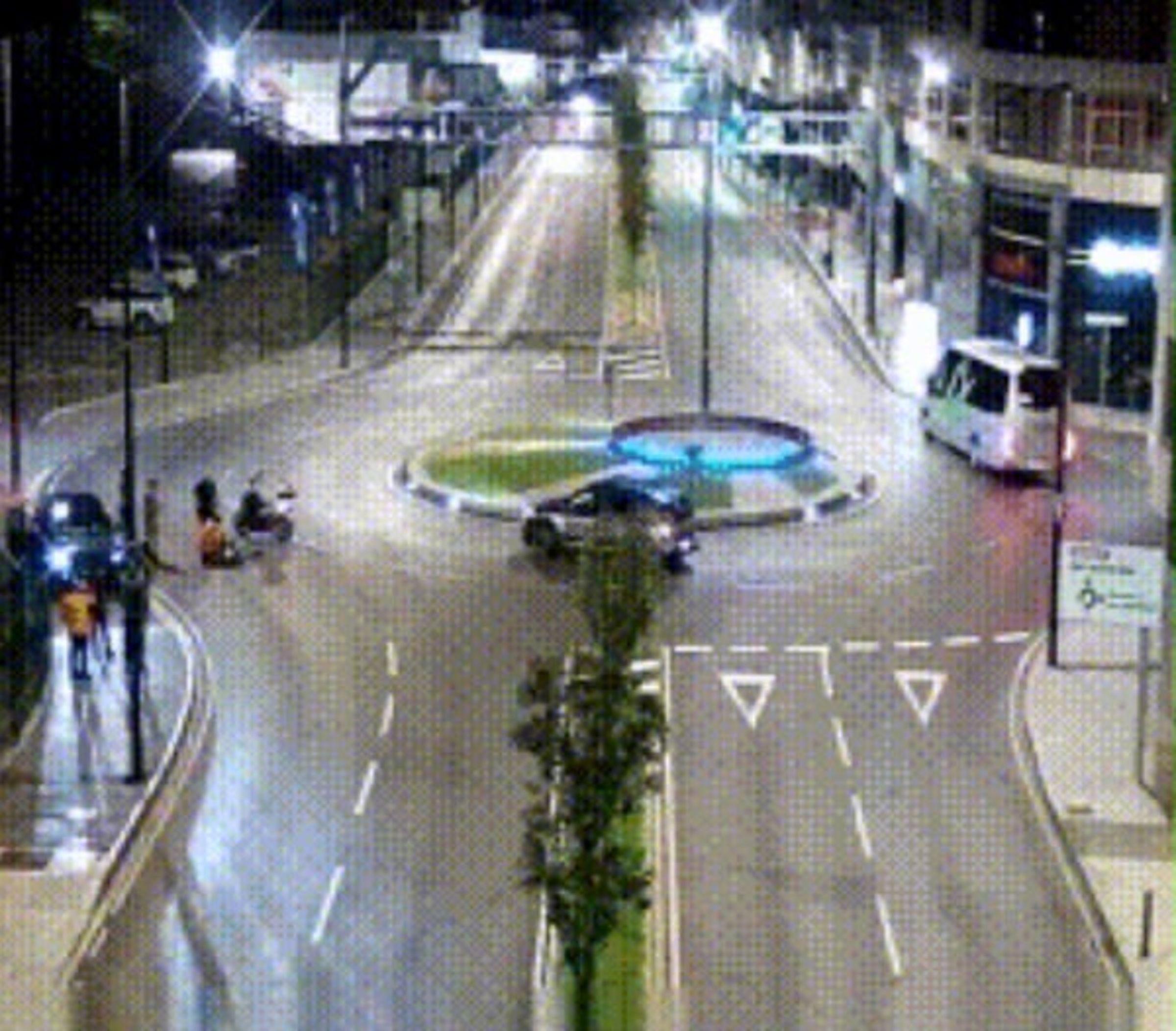 La rotonda de Josep Escalé en el moment de l'accident. La rotonda de Josep Escalé en el moment de l'accident.