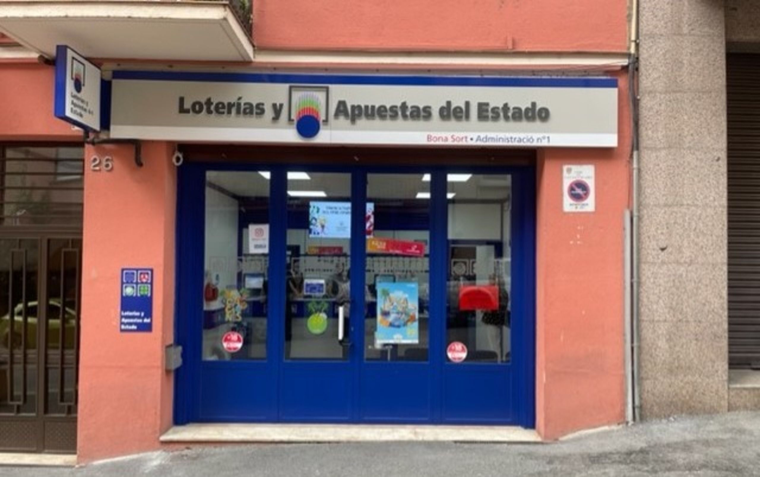 L'administració de loteria de Sant Julià. L'administració de loteria de Sant Julià.