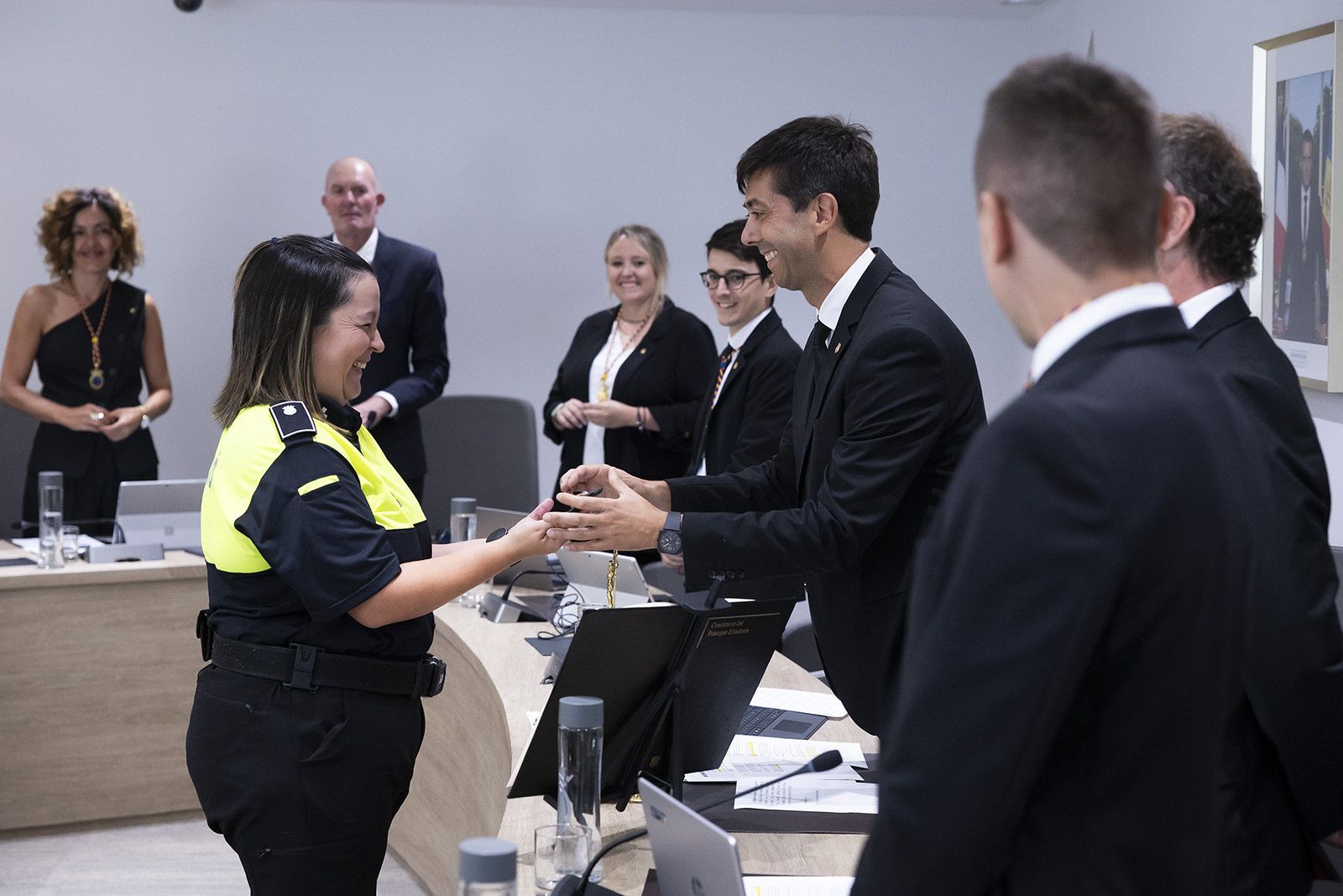 Una agent de circulació jurant el càrrec aquest darrer 30 de juliol a Andorra la Vella. La portaveu del Sindicat, Rebeca Bonache.